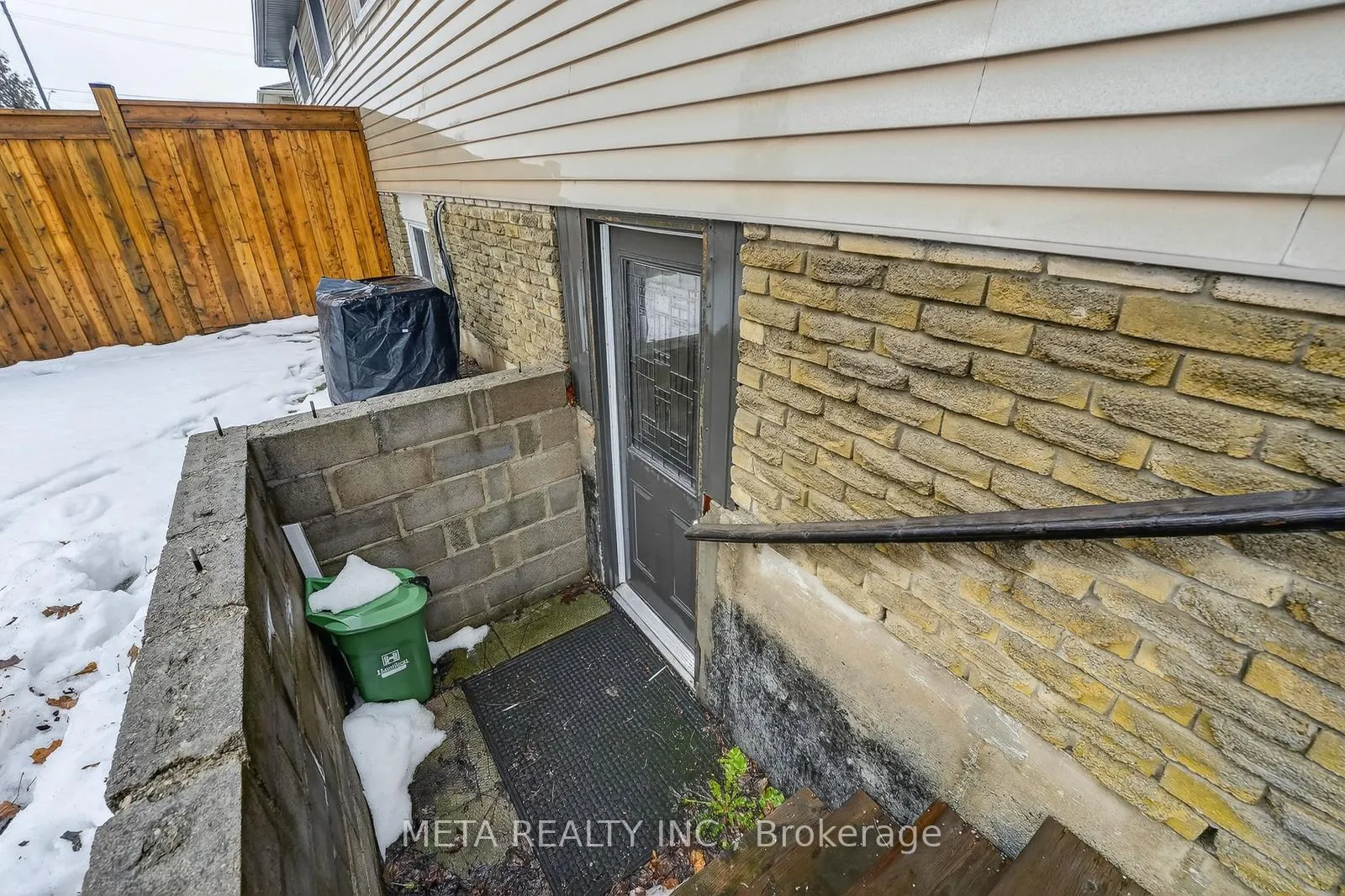 Photo 33 of 723 West 5th Street, Hamilton, Fessenden — HOMEH