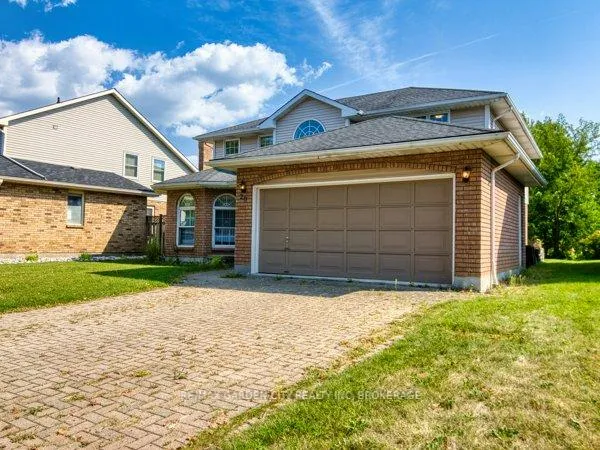 Photo 2 of 20 Chessington Street, St. Catharines, Grapeview — HOMEH