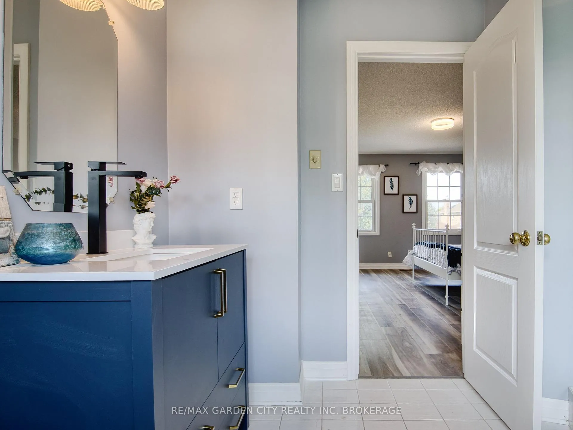 Photo 17 of 20 Chessington Street, St. Catharines, Grapeview — HOMEH