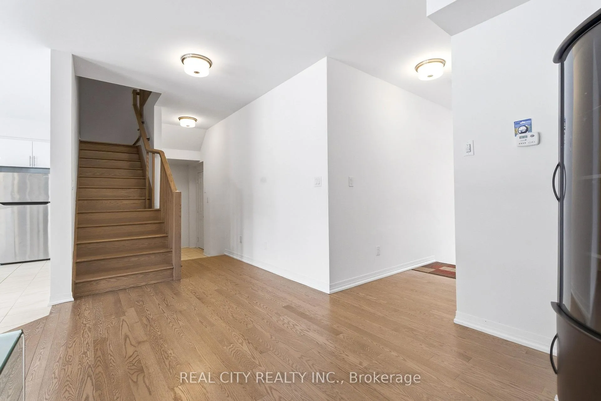 Photo 11 of 72 George Brier Drive E, Brant, Paris — HOMEH