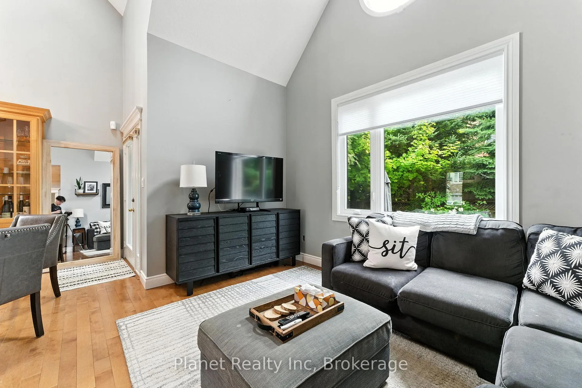 Photo 16 of 63 Truesdale Crescent, Guelph, Kortright West — HOMEH