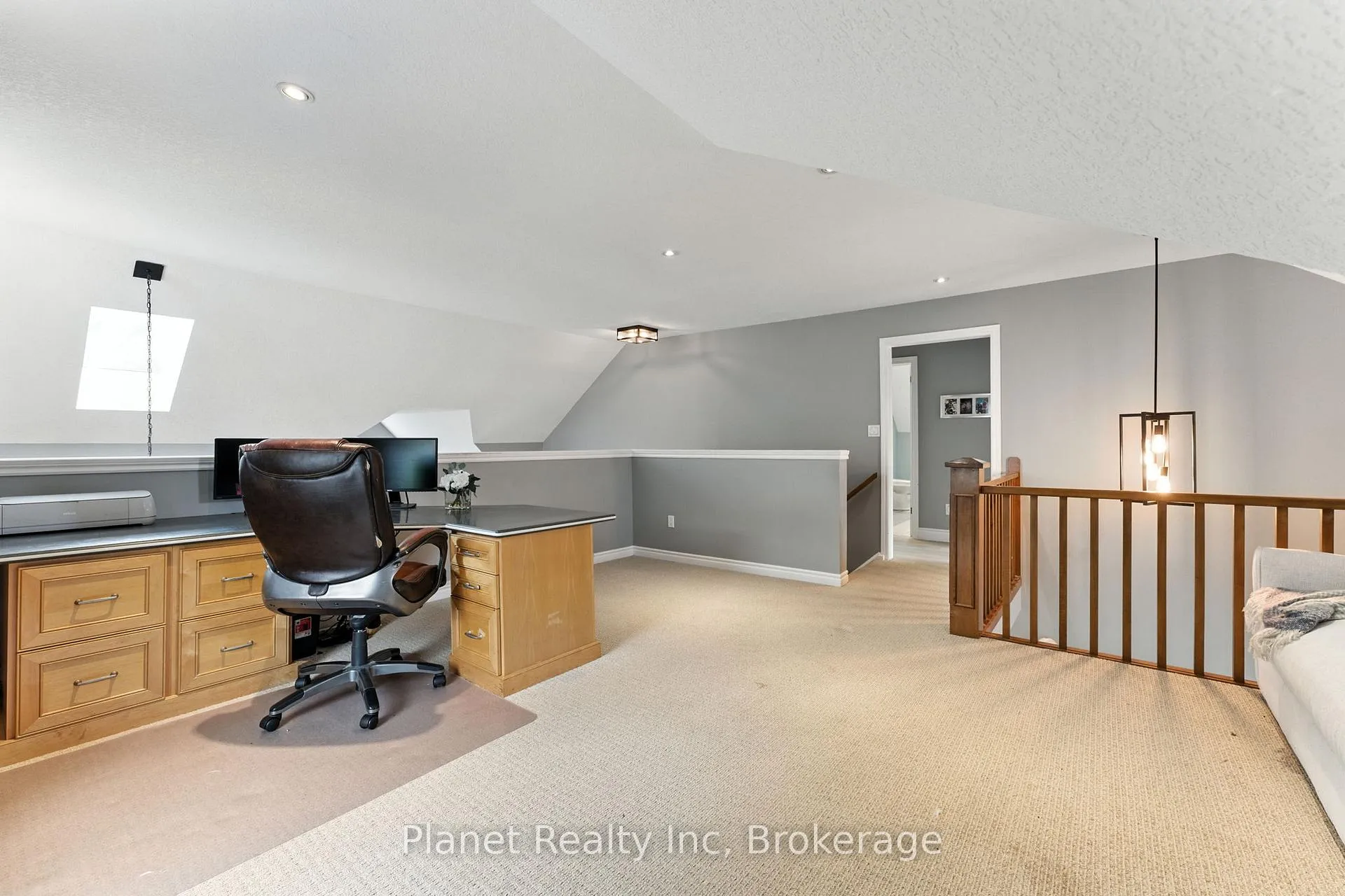 Photo 24 of 63 Truesdale Crescent, Guelph, Kortright West — HOMEH