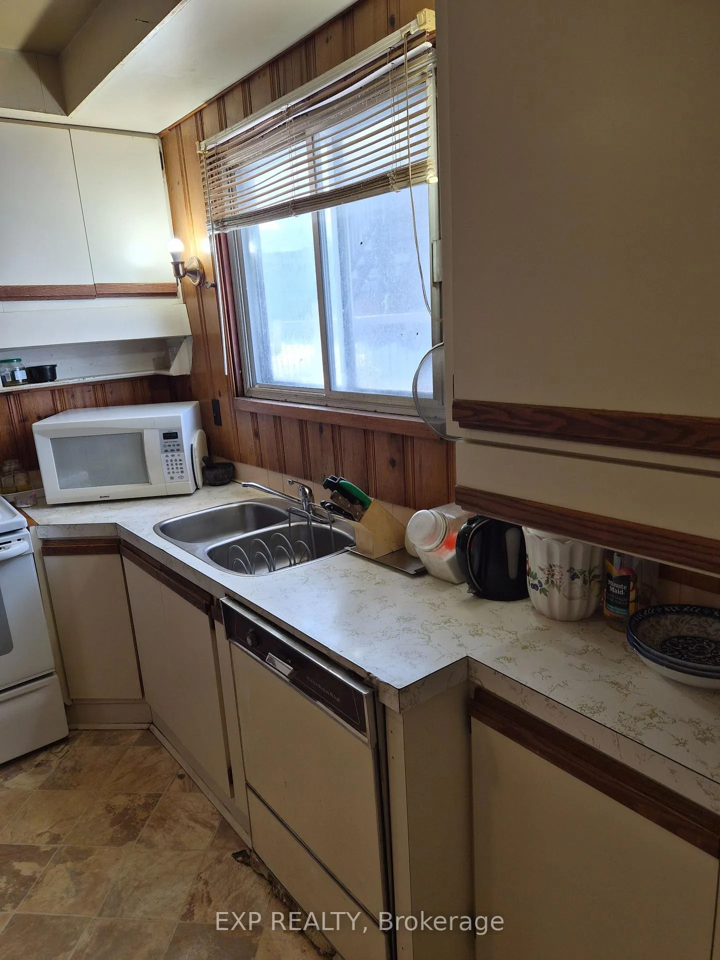 Photo 9 of 260 Joffre-Belanger Way, Ottawa, Vanier — HOMEH