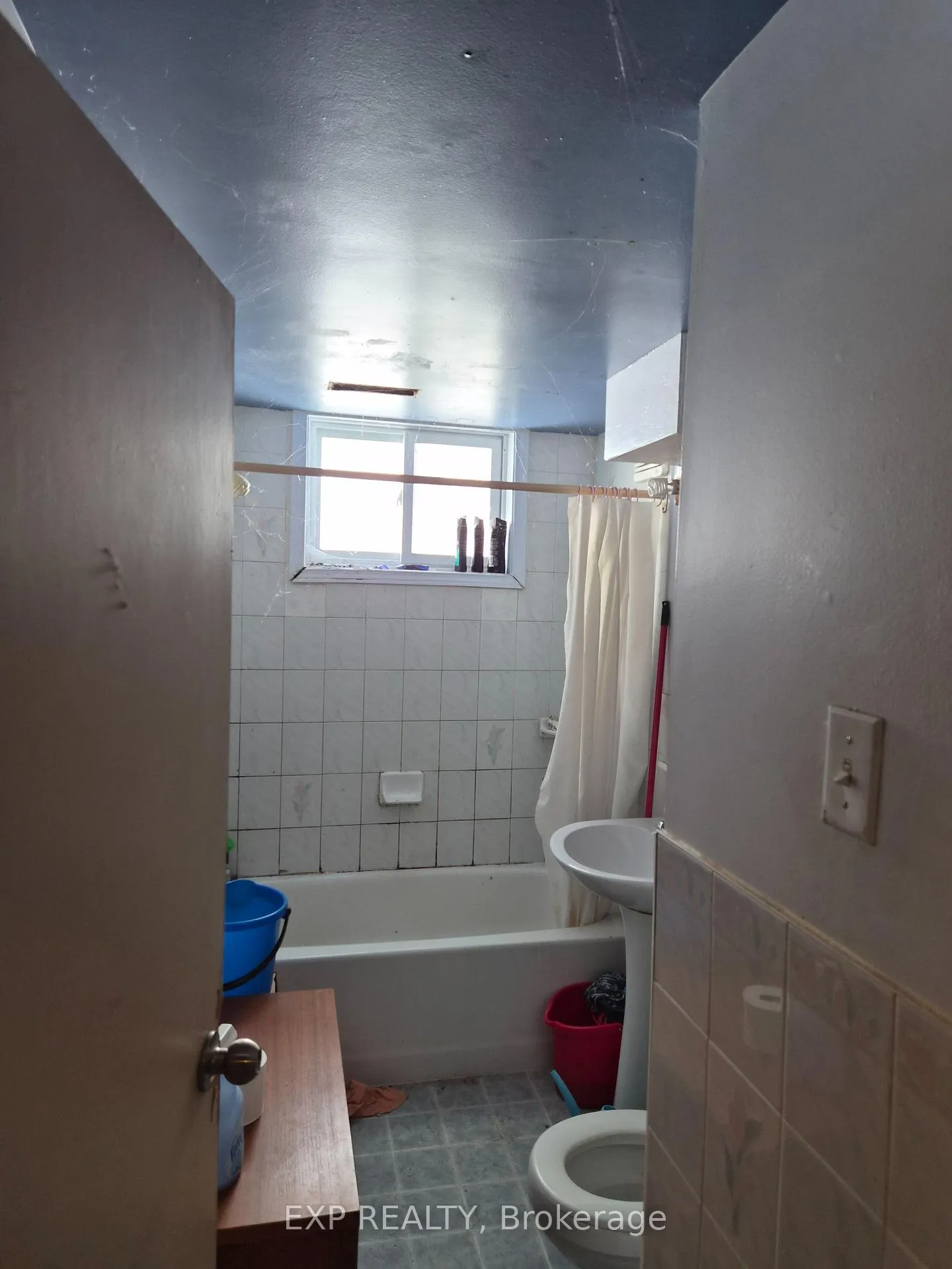 Photo 14 of 260 Joffre-Belanger Way, Ottawa, Vanier — HOMEH