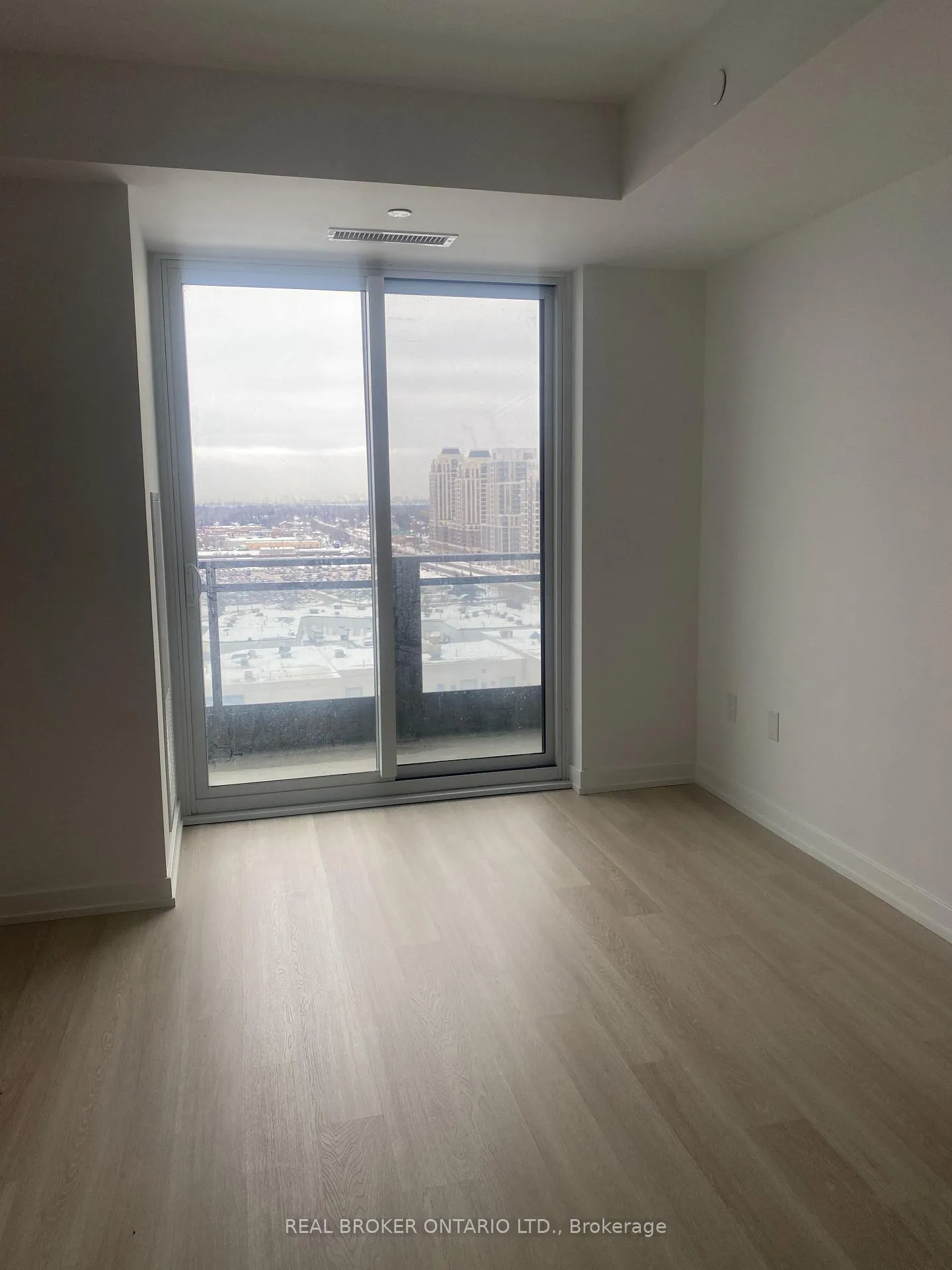 Photo 4 of Unit B-1206, 9751 Markham Road, Markham, Greensborough — HOMEH