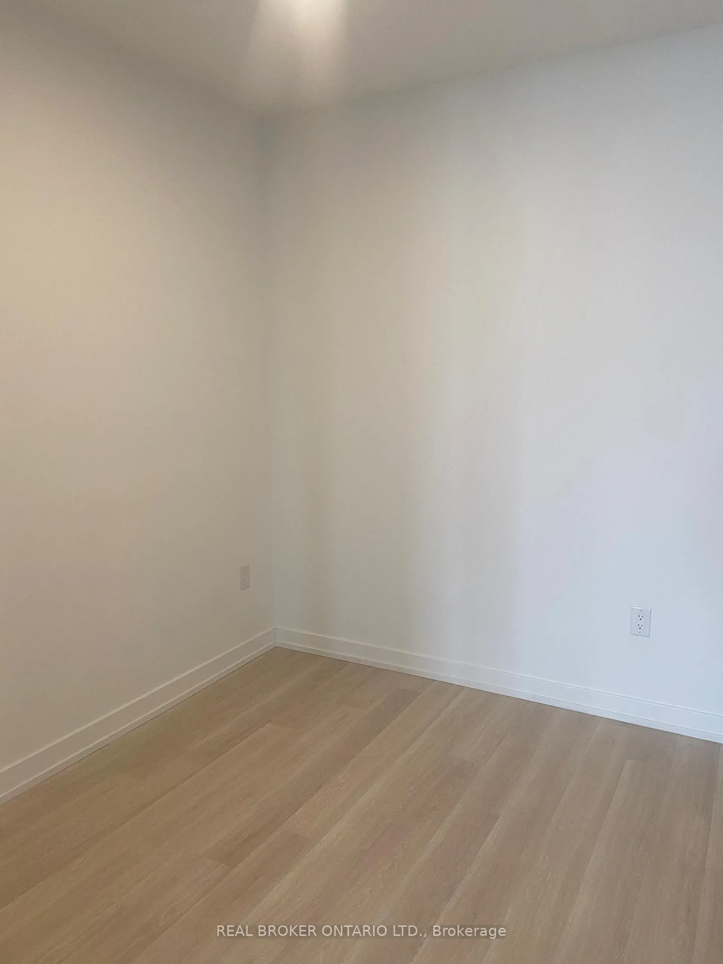 Photo 7 of Unit B-1206, 9751 Markham Road, Markham, Greensborough — HOMEH