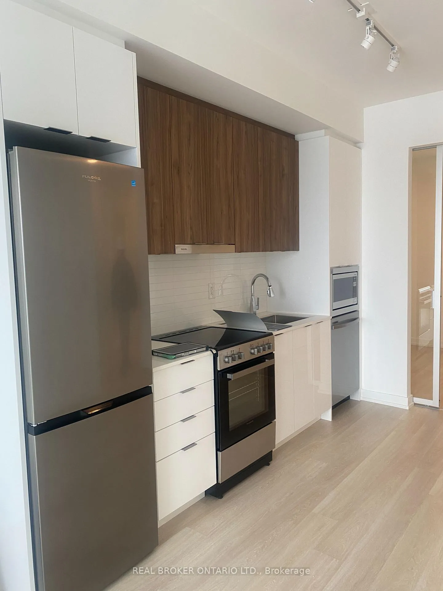 Photo 11 of Unit B-1206, 9751 Markham Road, Markham, Greensborough — HOMEH