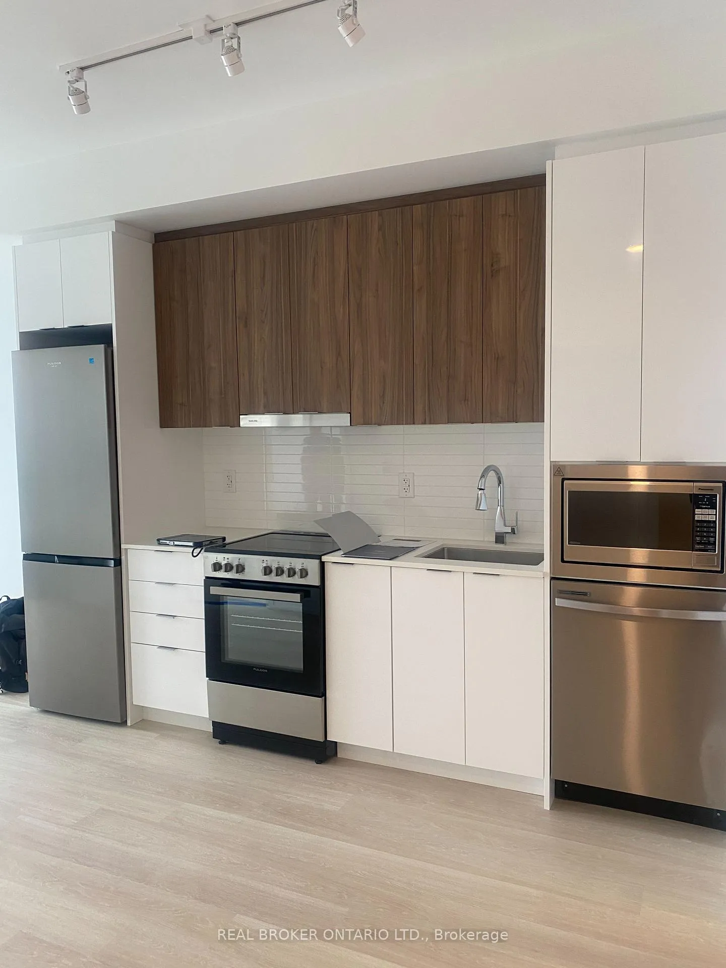 Photo 12 of Unit B-1206, 9751 Markham Road, Markham, Greensborough — HOMEH
