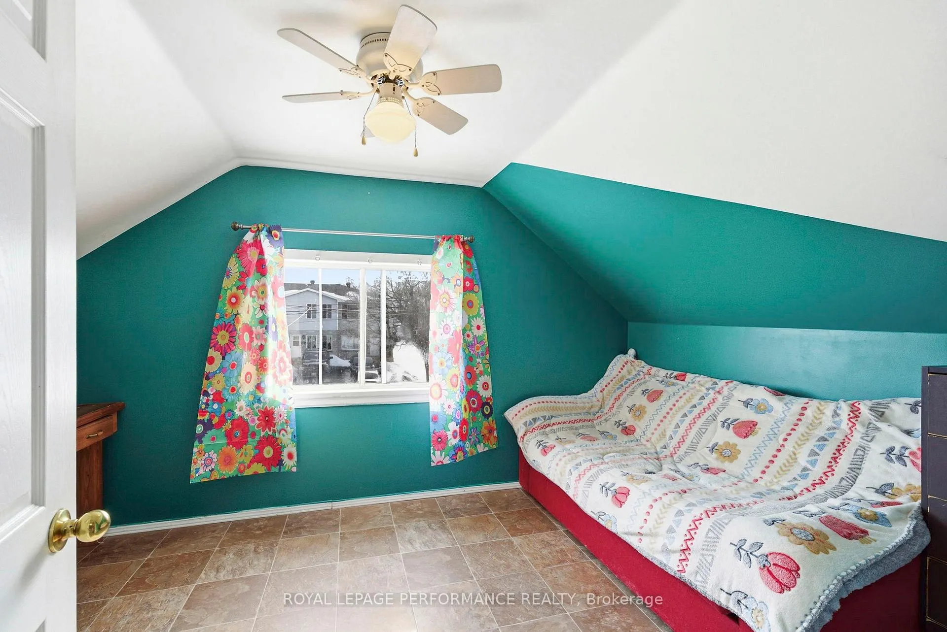 Photo 20 of 114 Jobin Avenue, Cornwall — HOMEH