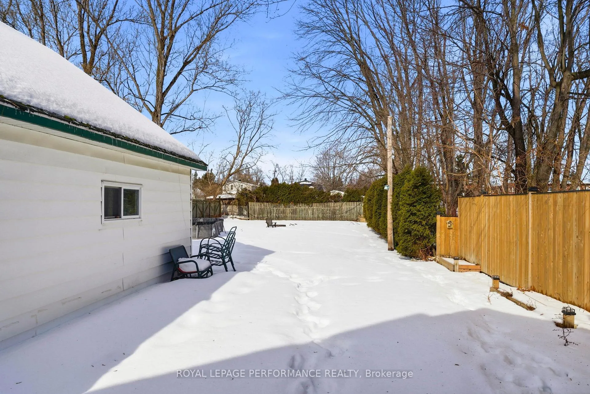 Photo 40 of 114 Jobin Avenue, Cornwall — HOMEH