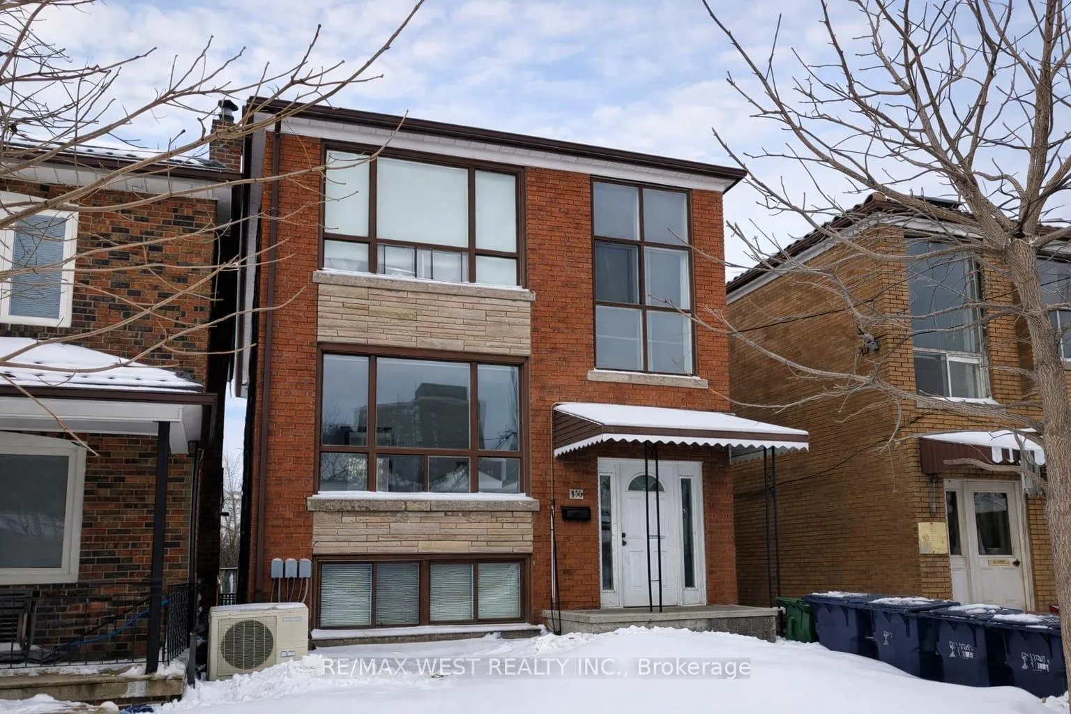 Front of Unit 2, 106 Kirknewton Road