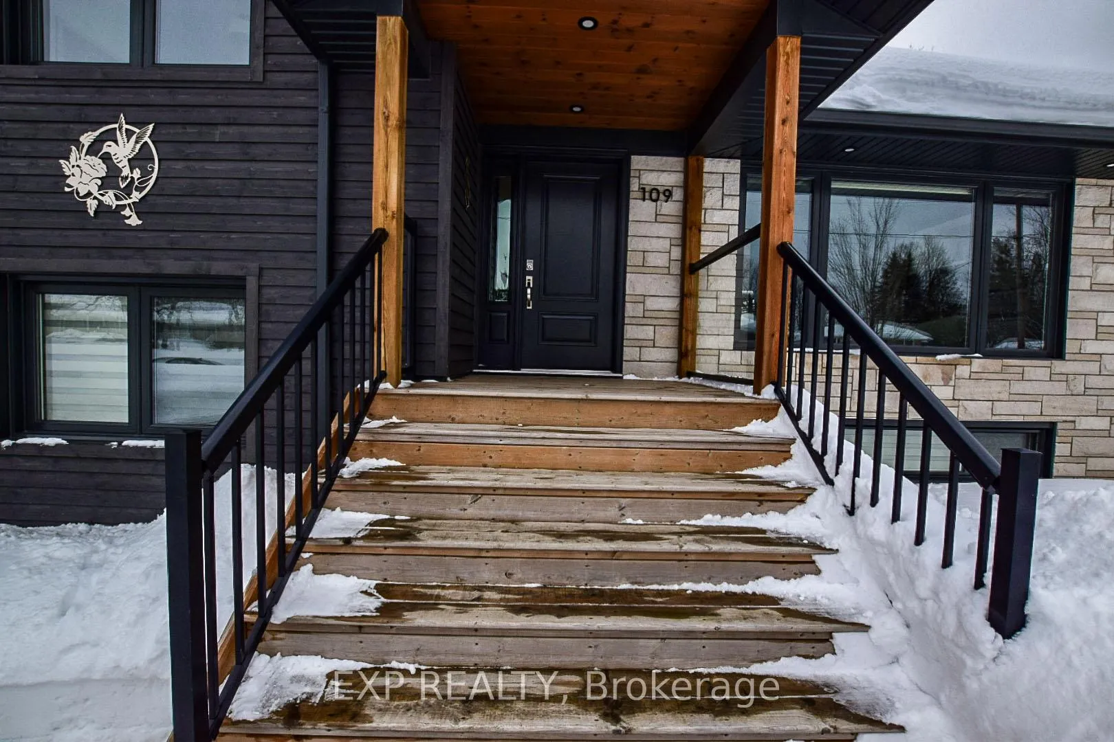Photo 4 of 109 Strabane Avenue, Barrie, Codrington — HOMEH