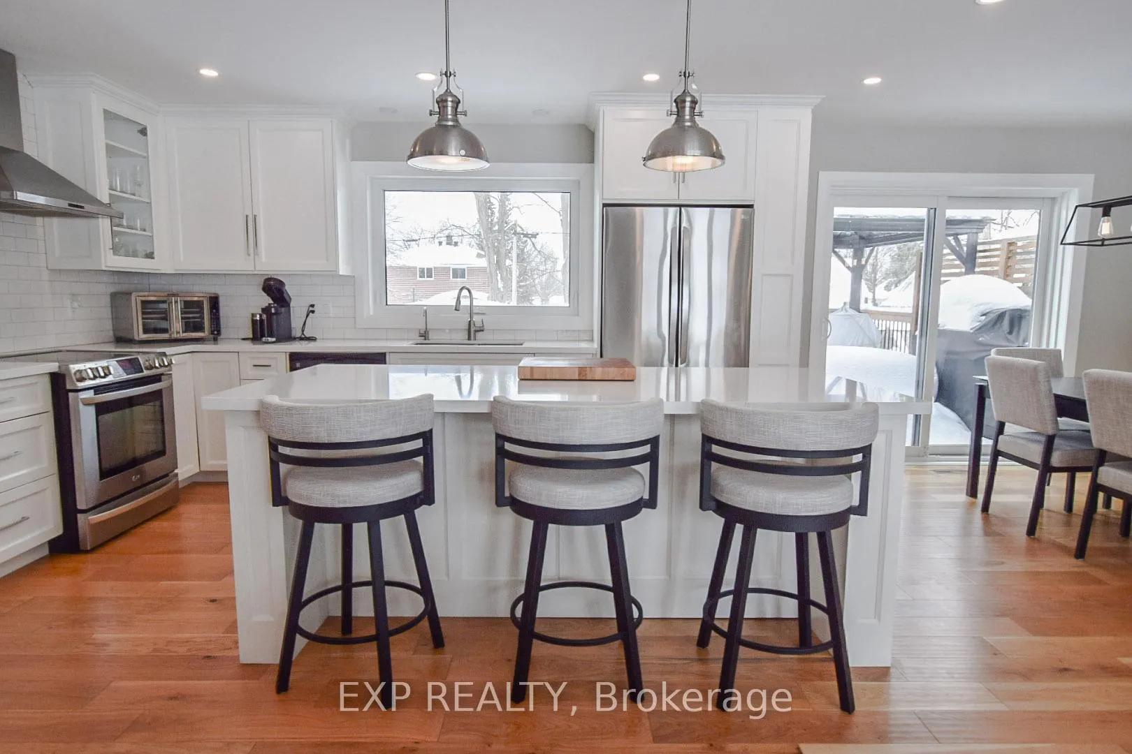 Photo 7 of 109 Strabane Avenue, Barrie, Codrington — HOMEH