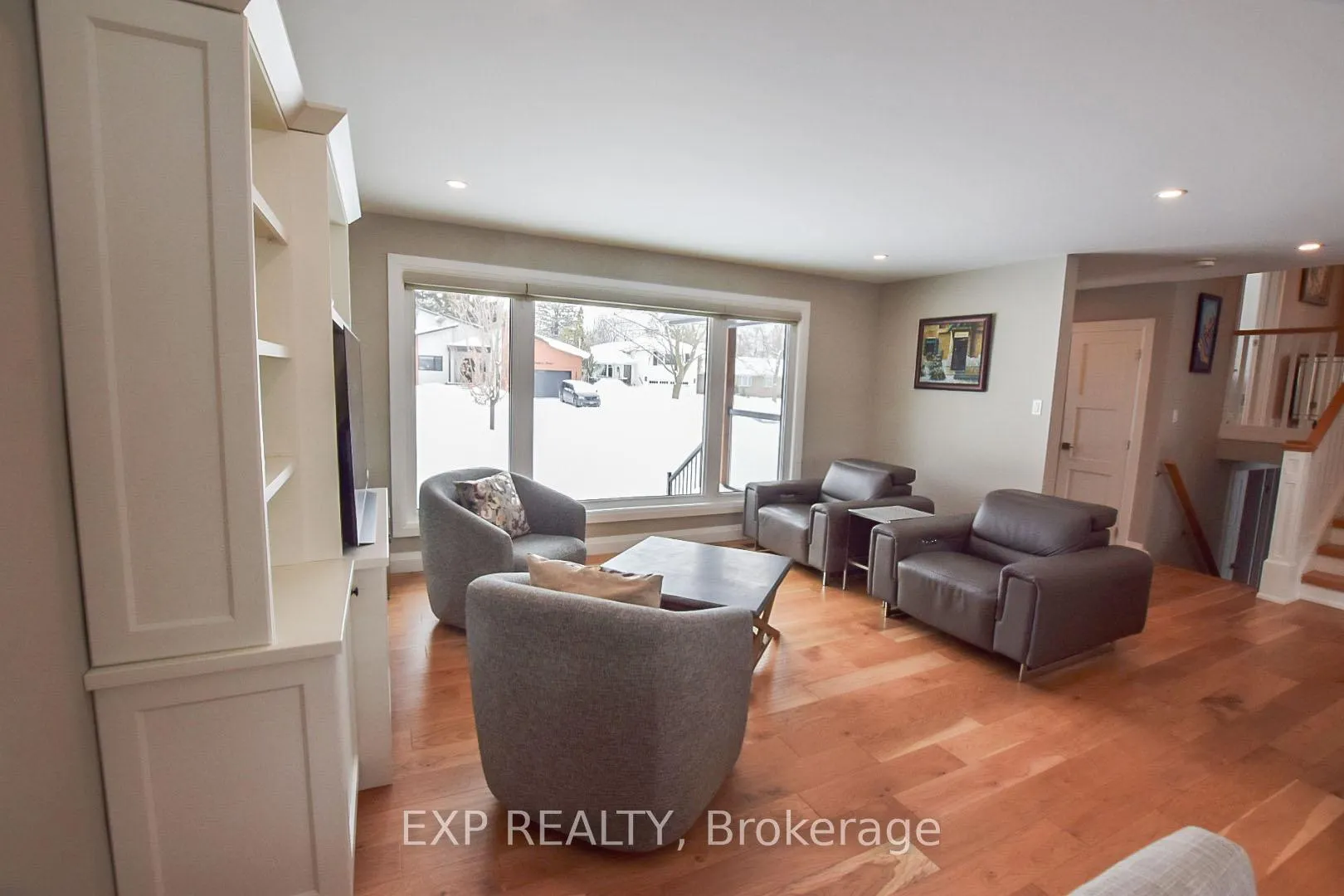 Photo 16 of 109 Strabane Avenue, Barrie, Codrington — HOMEH