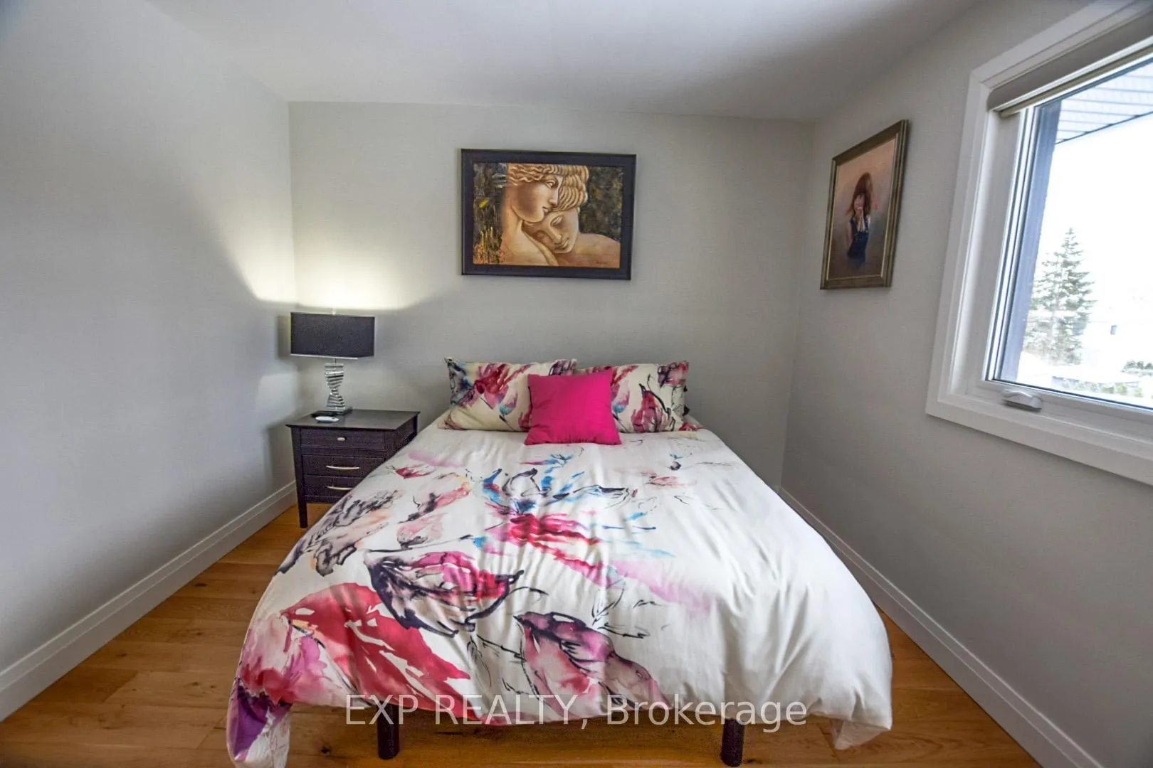 Photo 23 of 109 Strabane Avenue, Barrie, Codrington — HOMEH