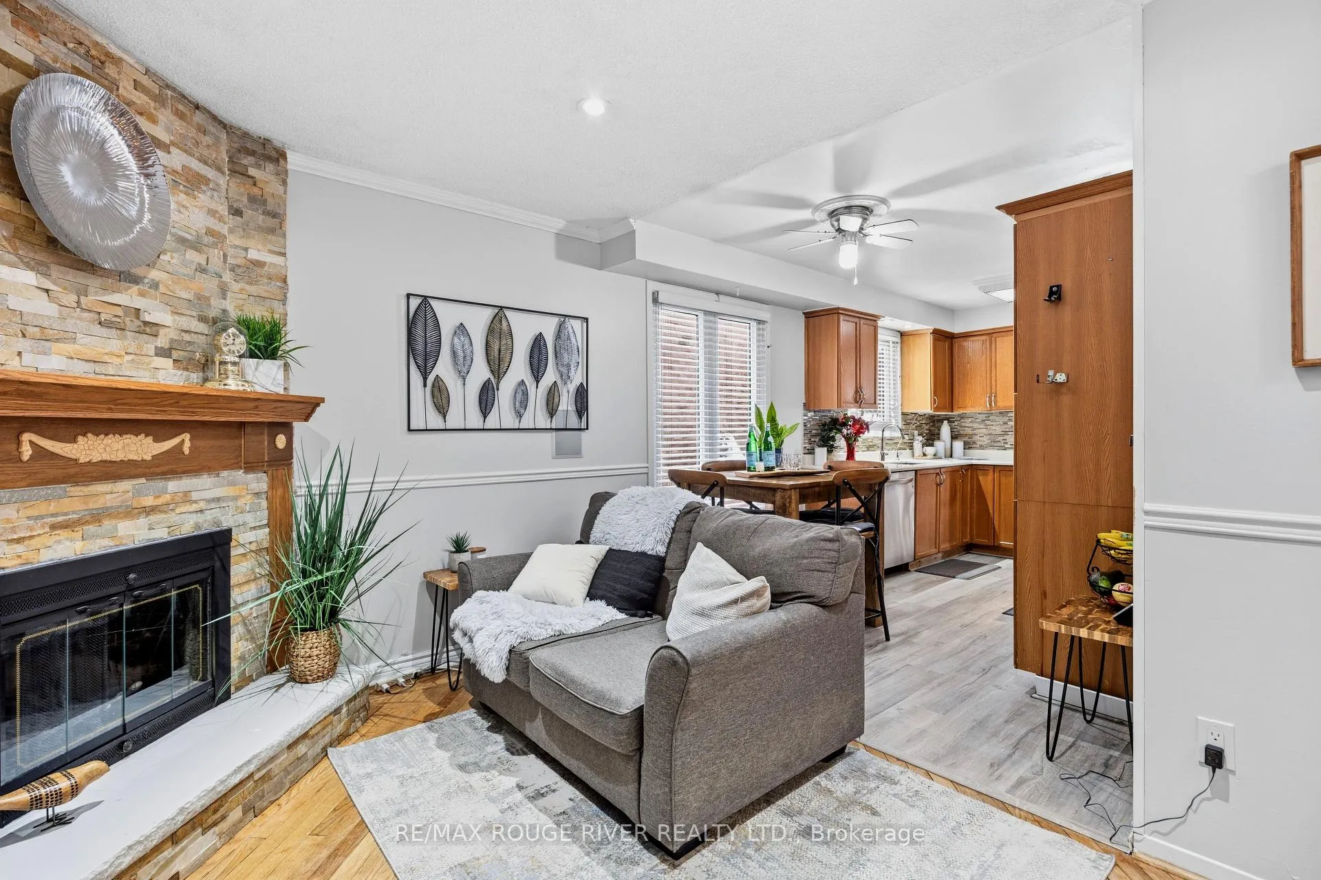 Photo 17 of 767 Hampton Court, Pickering, West Shore — HOMEH