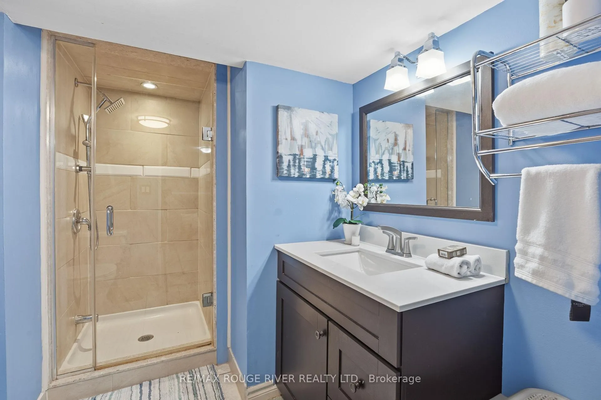 Photo 35 of 767 Hampton Court, Pickering, West Shore — HOMEH
