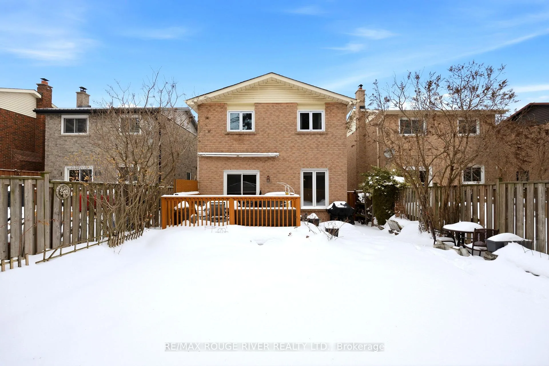 Photo 38 of 767 Hampton Court, Pickering, West Shore — HOMEH
