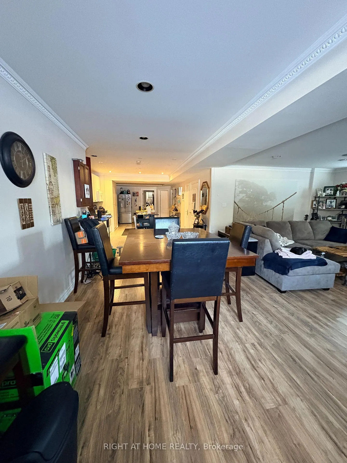 Photo 4 of 86 Peter Street, Markham, Old Markham Village — HOMEH