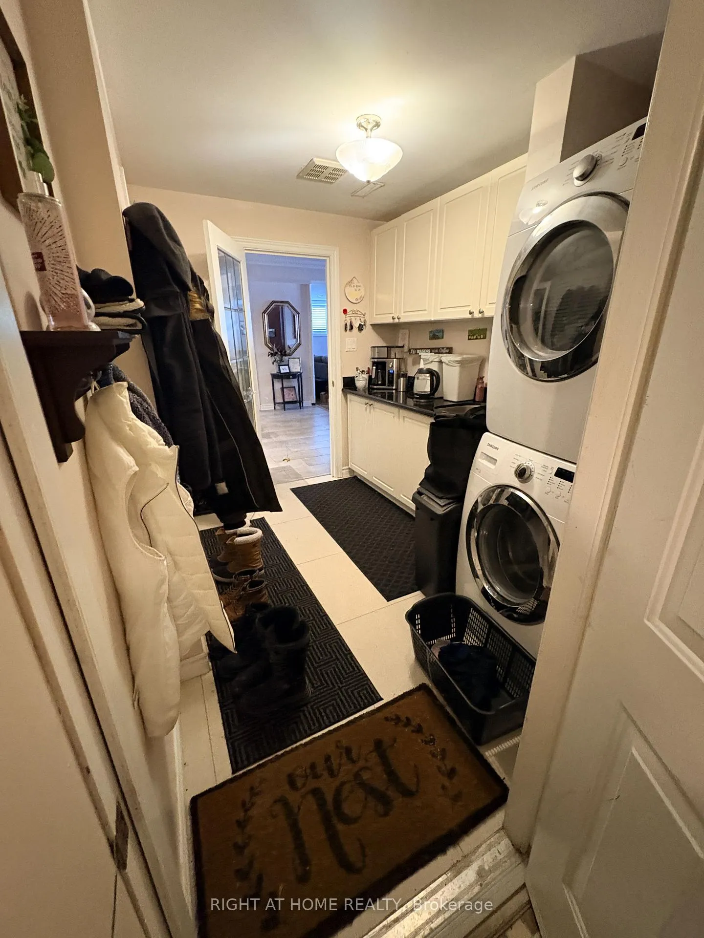 Photo 13 of 86 Peter Street, Markham, Old Markham Village — HOMEH