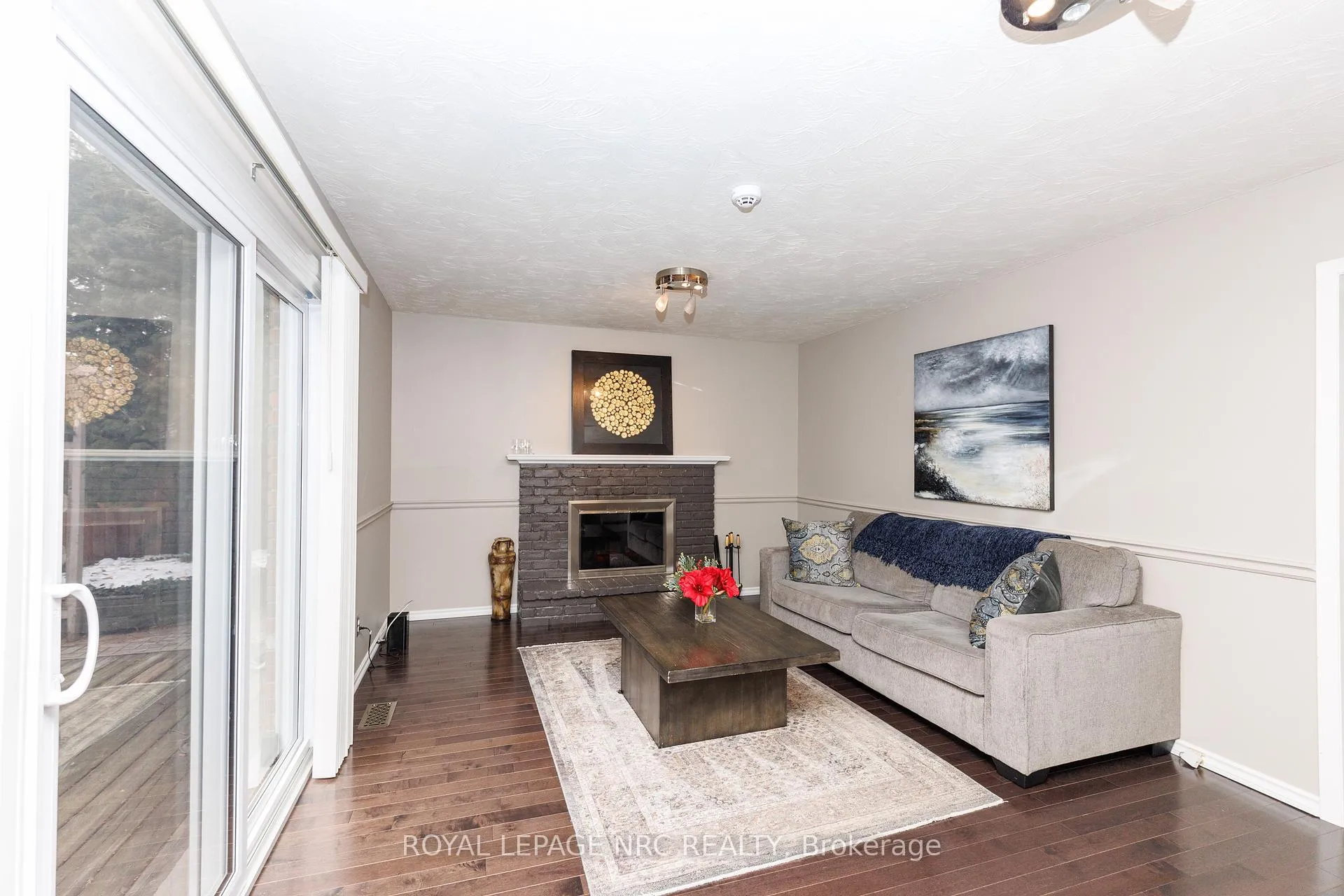 Photo 16 of 28 Spruceside Crescent, Pelham, Fonthill — HOMEH