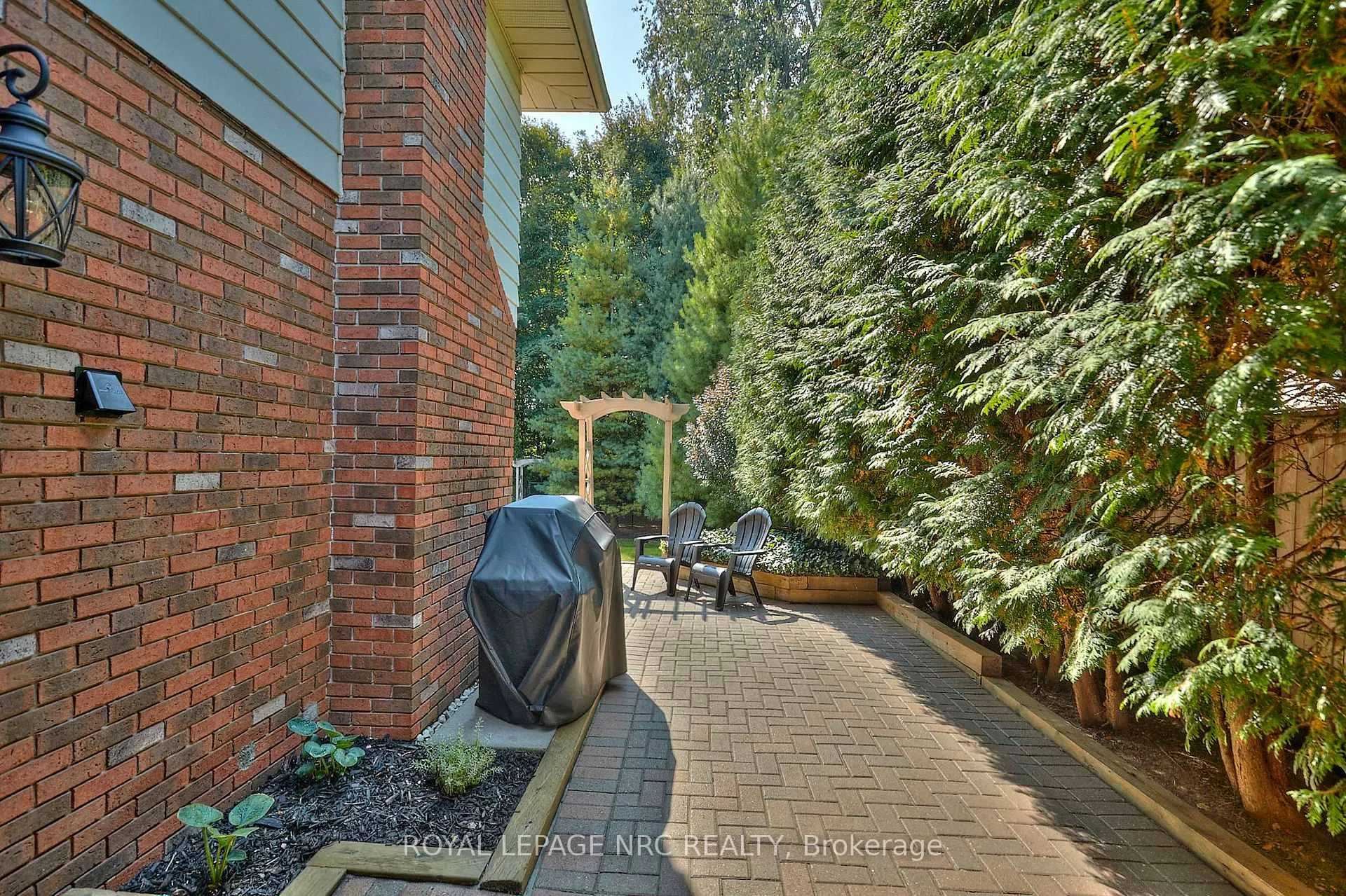 Photo 26 of 28 Spruceside Crescent, Pelham, Fonthill — HOMEH