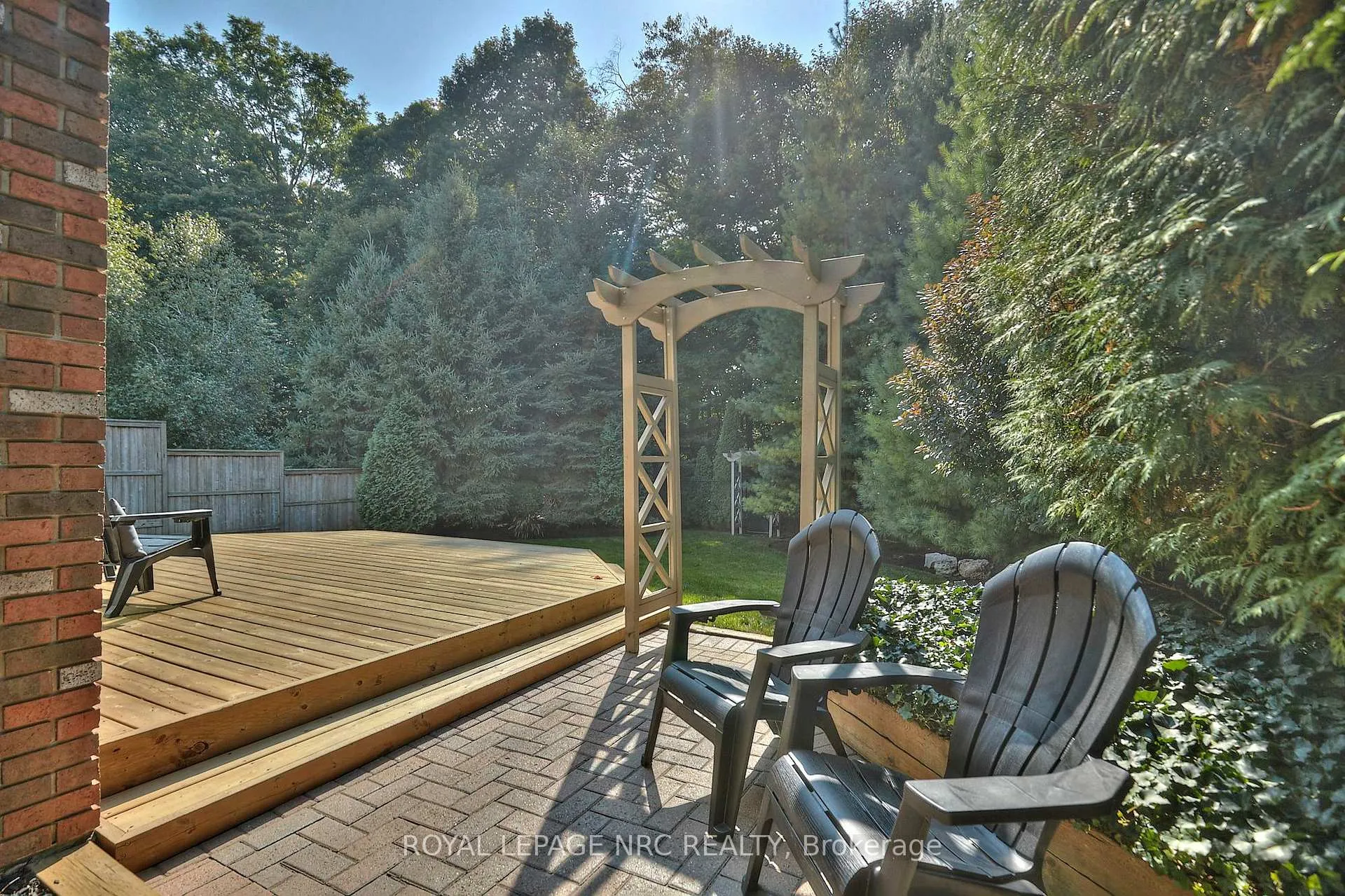 Photo 27 of 28 Spruceside Crescent, Pelham, Fonthill — HOMEH