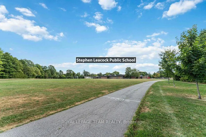 Photo 37 of 15 Leacock Drive, Ottawa, Kanata - Beaverbrook — HOMEH