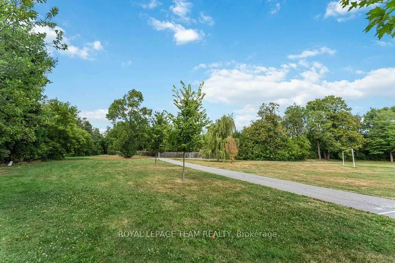 Photo 38 of 15 Leacock Drive, Ottawa, Kanata - Beaverbrook — HOMEH