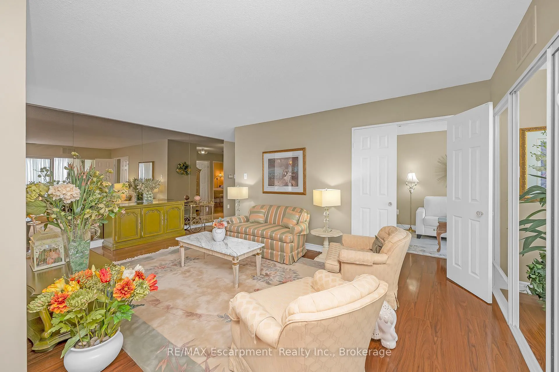 Photo 12 of Unit 809, 20 Cherrytree Drive, Brampton, Fletcher's Creek South — HOMEH