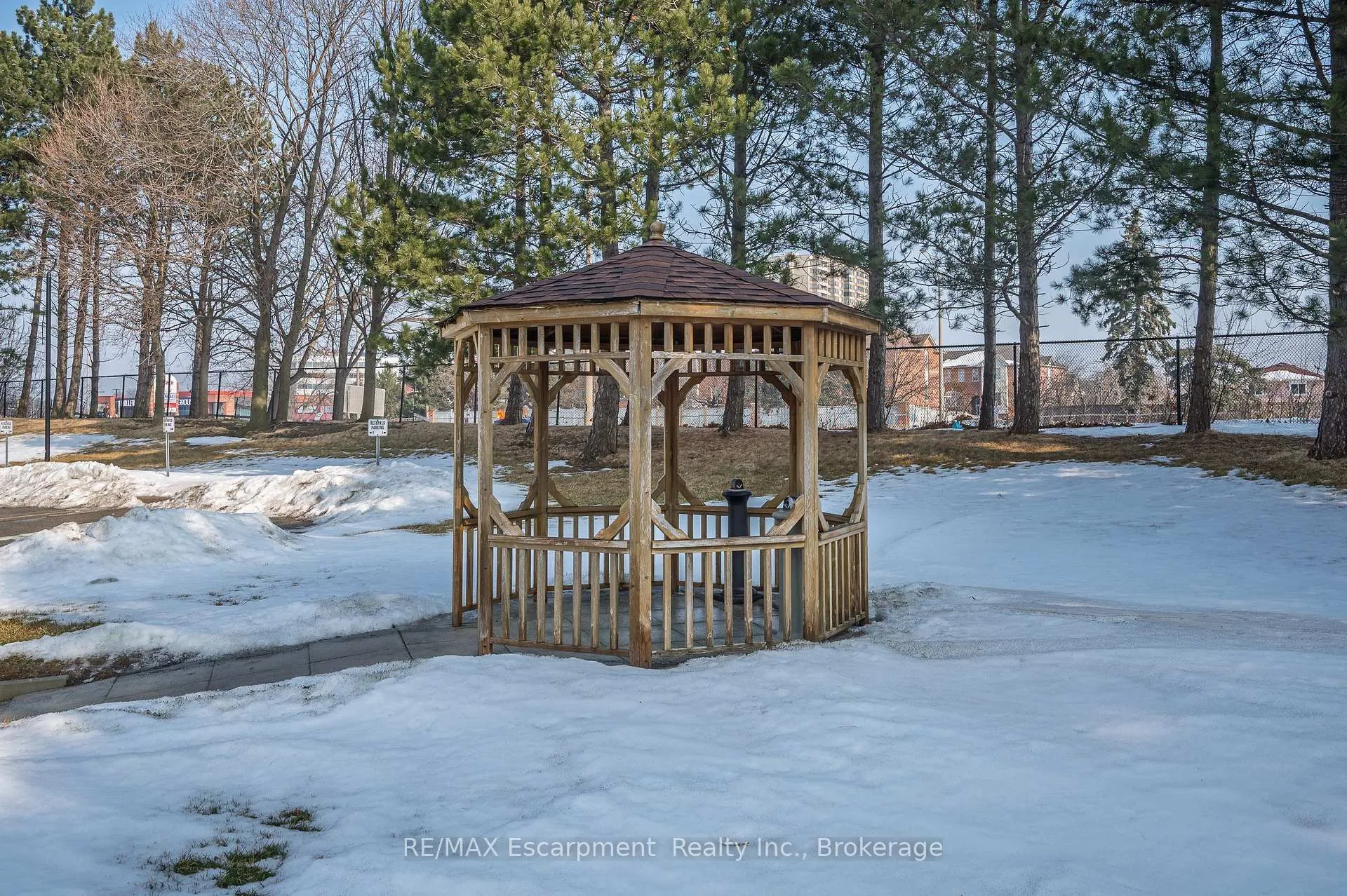 Photo 37 of Unit 809, 20 Cherrytree Drive, Brampton, Fletcher's Creek South — HOMEH