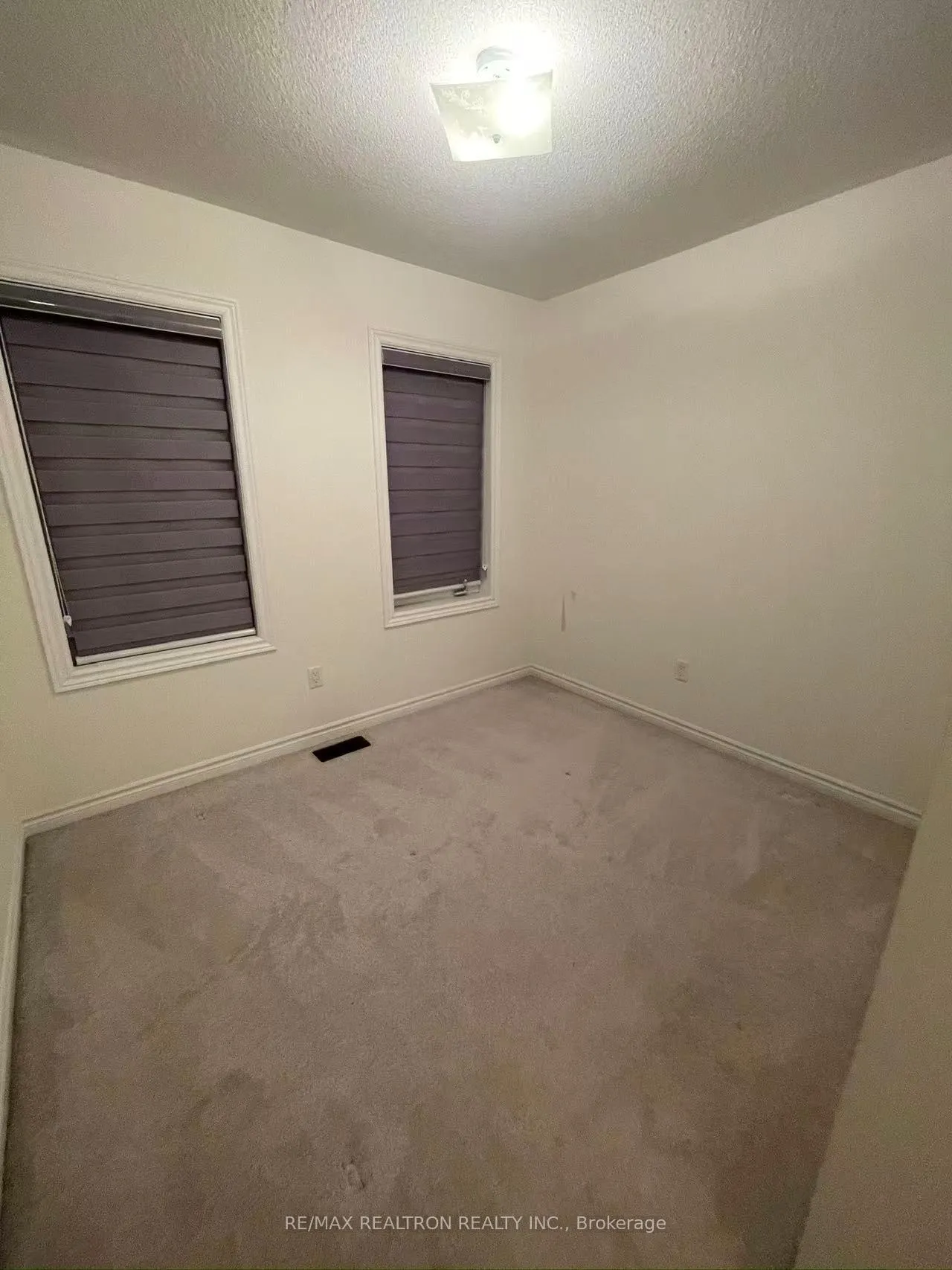 Photo 10 of 42 Robert Joffre Leet Avenue, Markham, Cornell — HOMEH