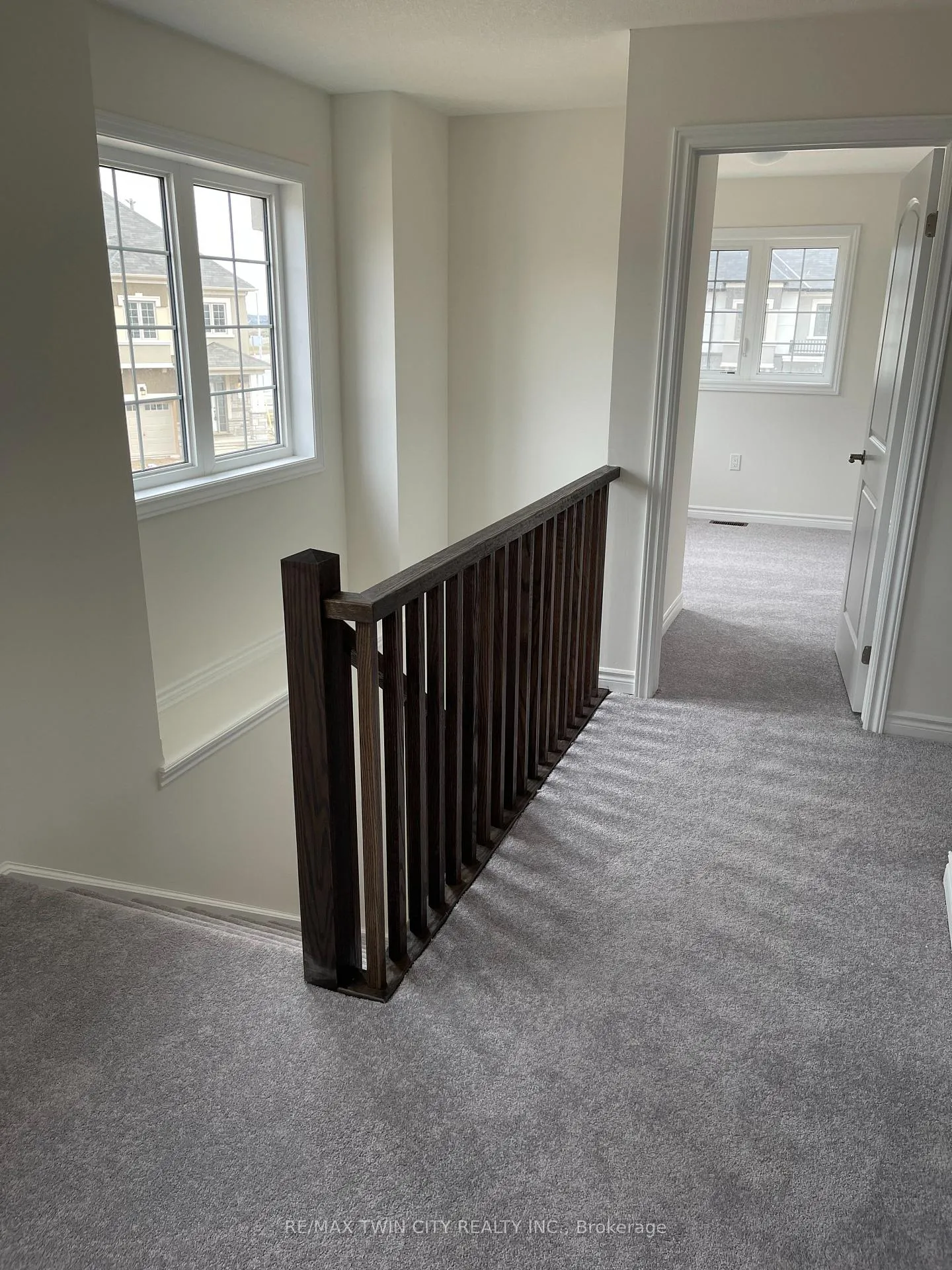 Photo 4 of 107 Flagg Avenue, Brant, Paris — HOMEH
