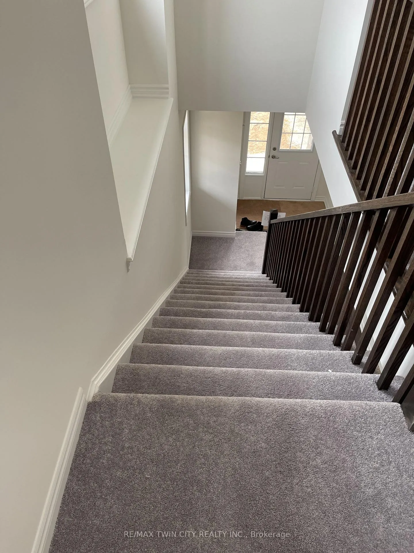 Photo 10 of 107 Flagg Avenue, Brant, Paris — HOMEH