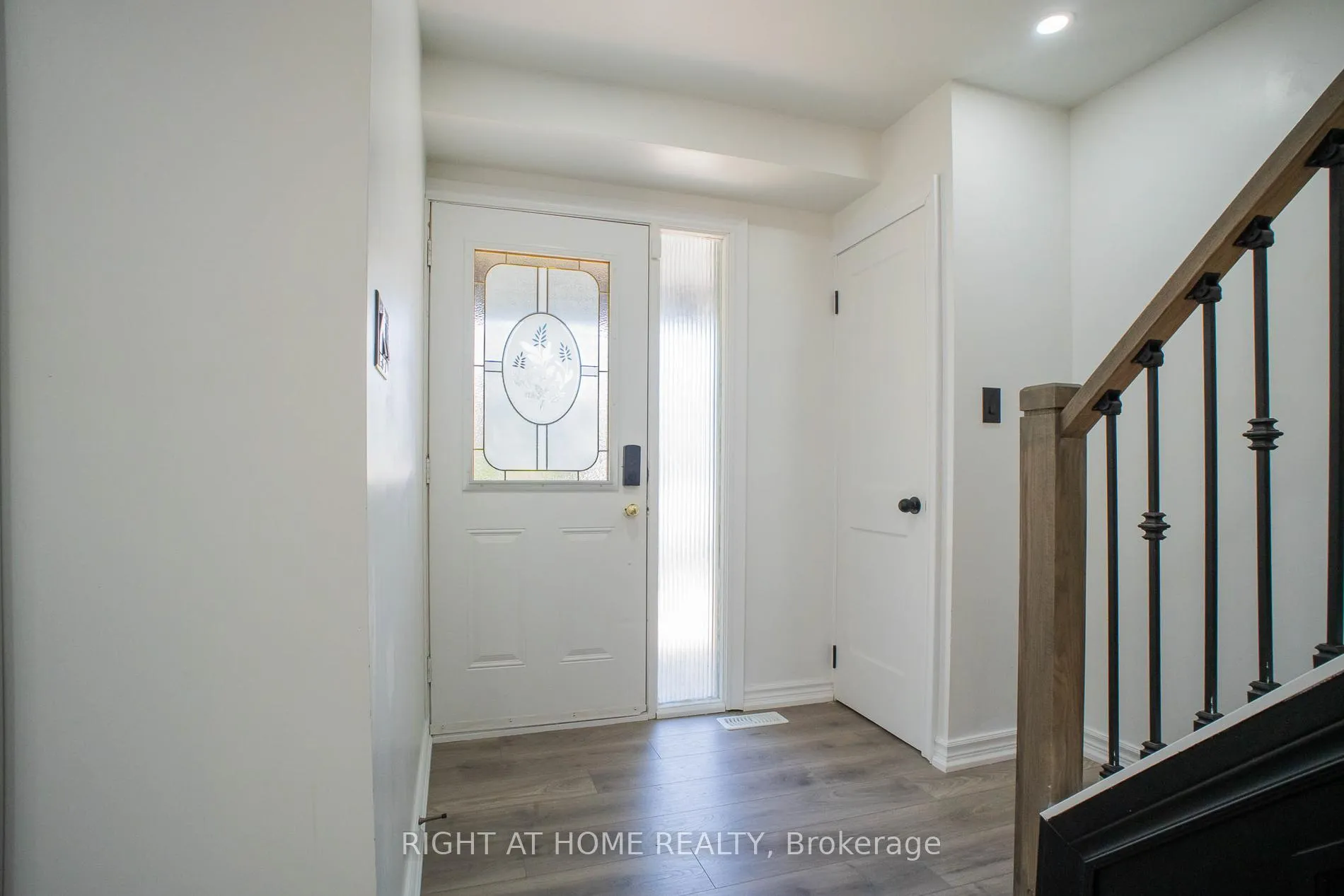 Photo 7 of 77 Elford Crescent, Hamilton, Vincent — HOMEH