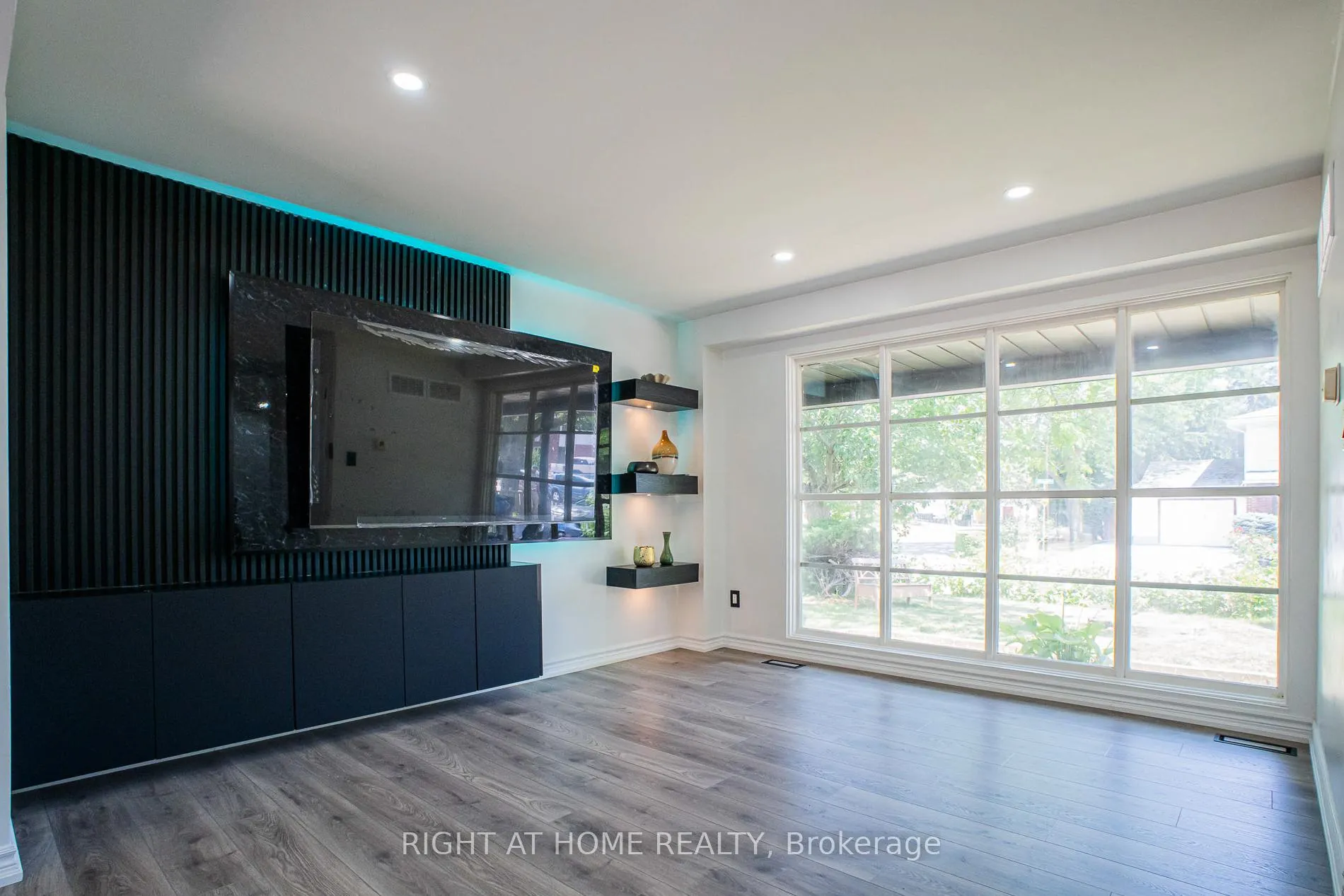 Photo 8 of 77 Elford Crescent, Hamilton, Vincent — HOMEH