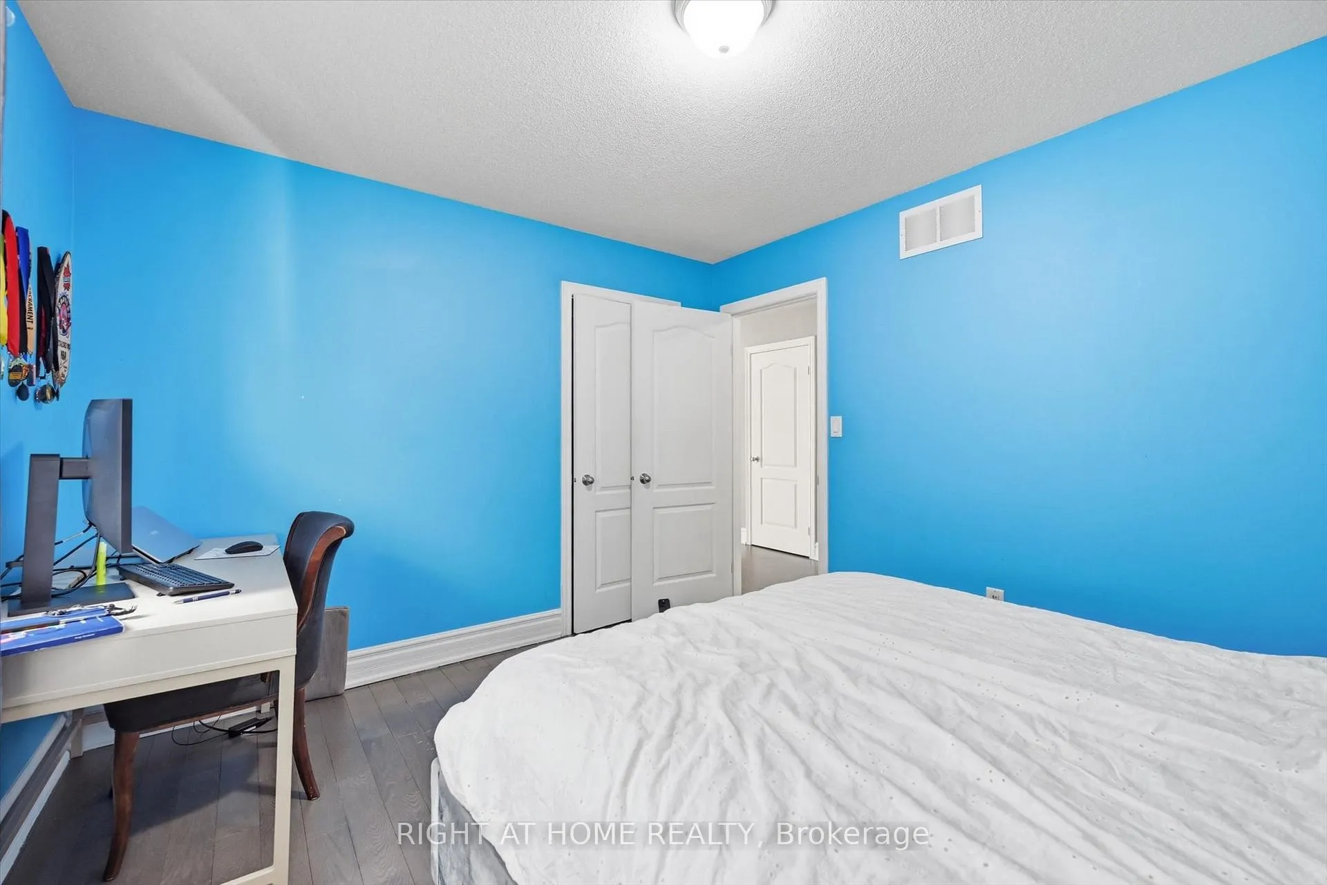 Photo 26 of 456 Valridge Drive, Hamilton, Ancaster — HOMEH