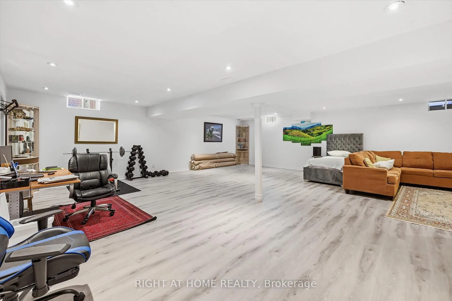Photo 33 of 456 Valridge Drive, Hamilton, Ancaster — HOMEH