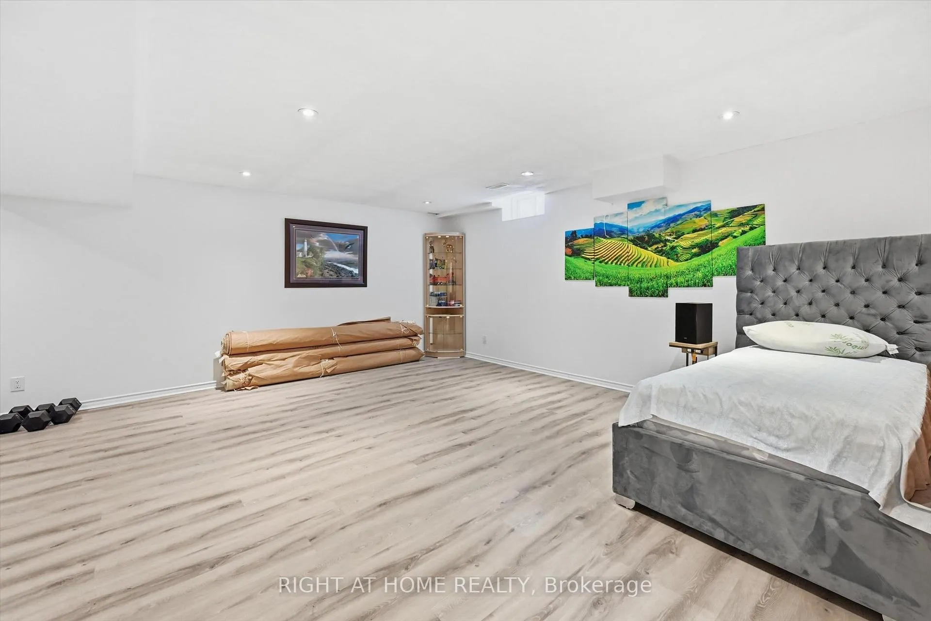 Photo 36 of 456 Valridge Drive, Hamilton, Ancaster — HOMEH