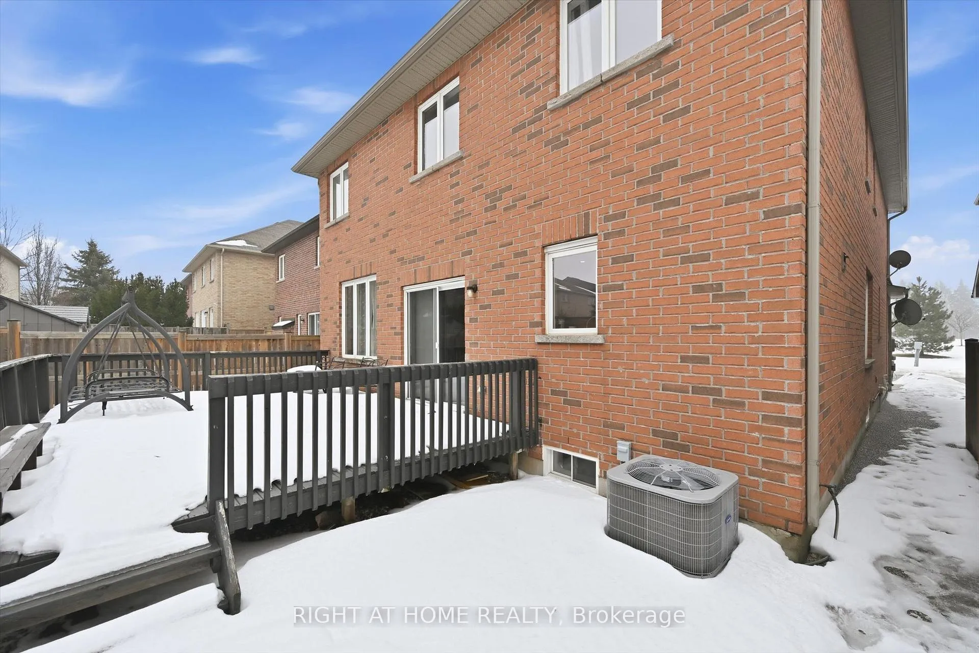 Photo 41 of 456 Valridge Drive, Hamilton, Ancaster — HOMEH