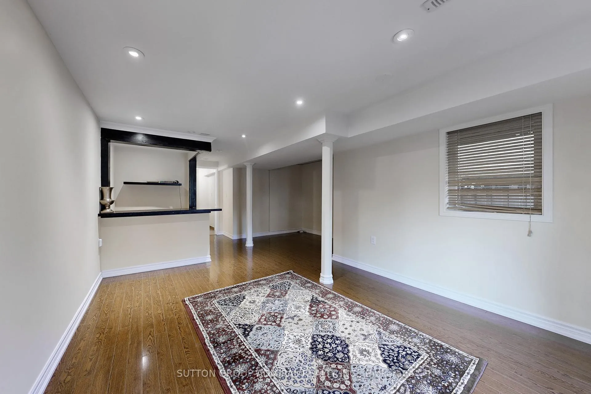 Photo 41 of 106 Big Hill Crescent, Vaughan, Patterson — HOMEH