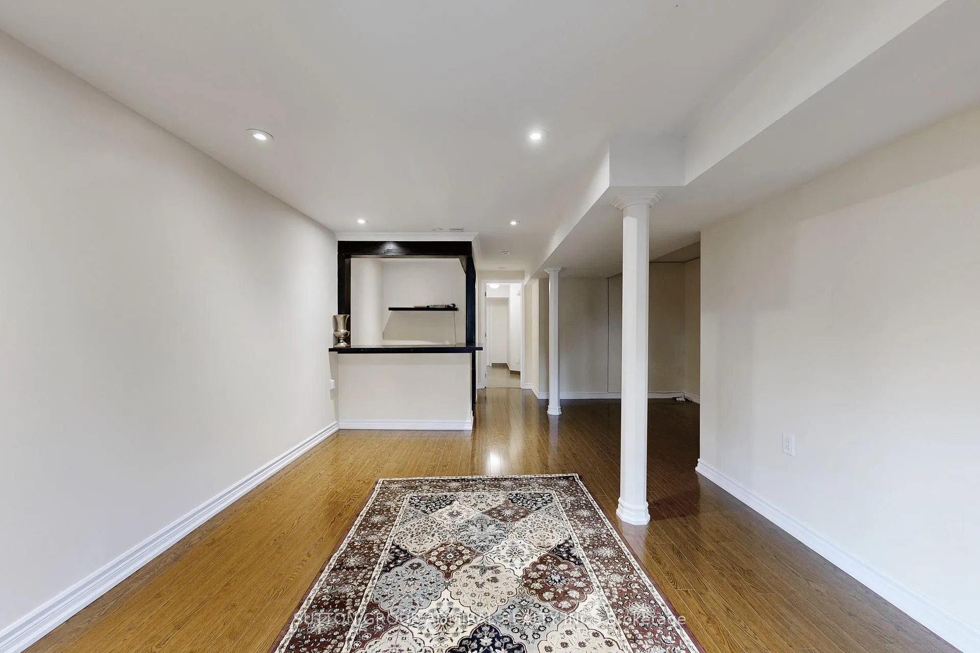 Photo 42 of 106 Big Hill Crescent, Vaughan, Patterson — HOMEH