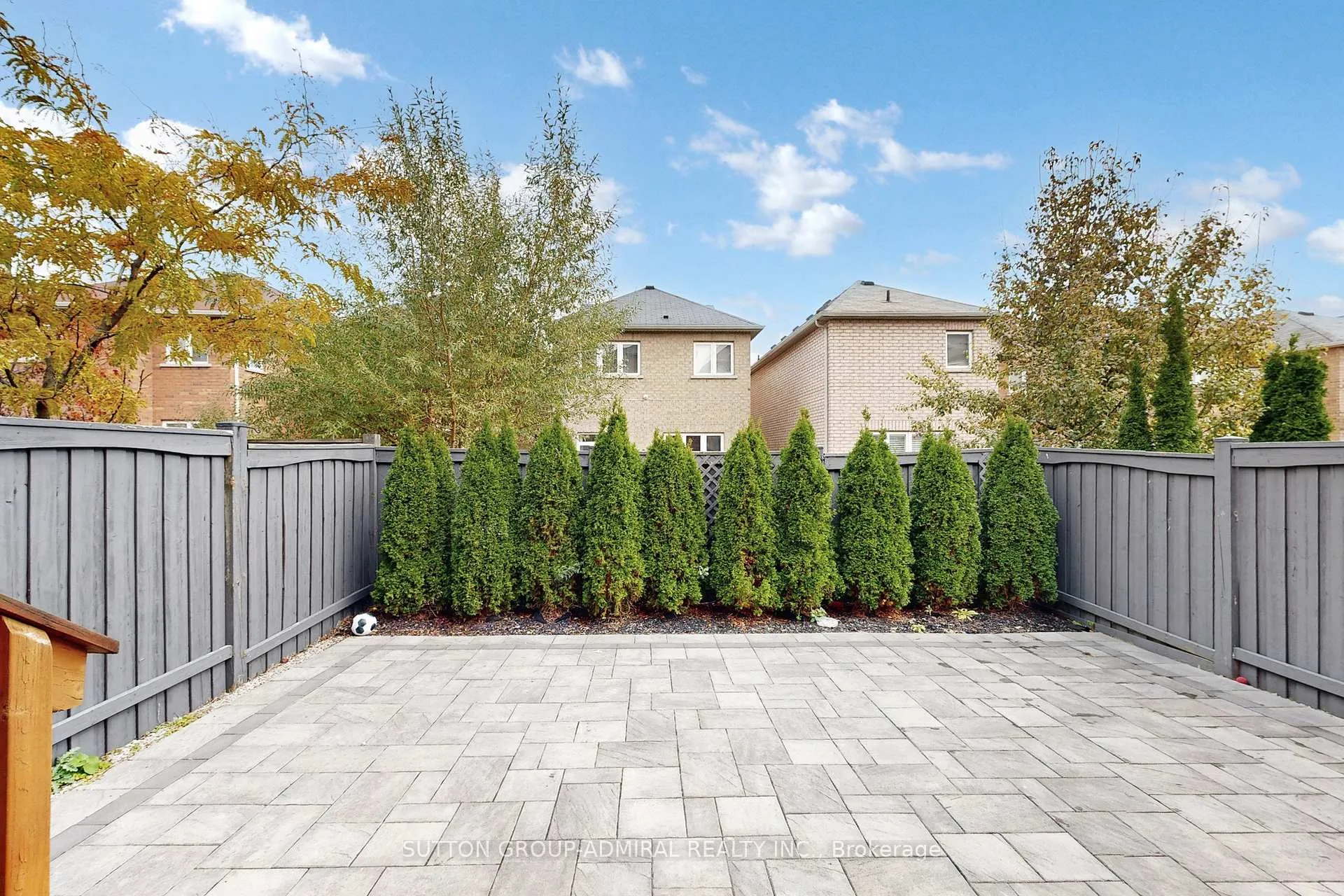 Photo 48 of 106 Big Hill Crescent, Vaughan, Patterson — HOMEH