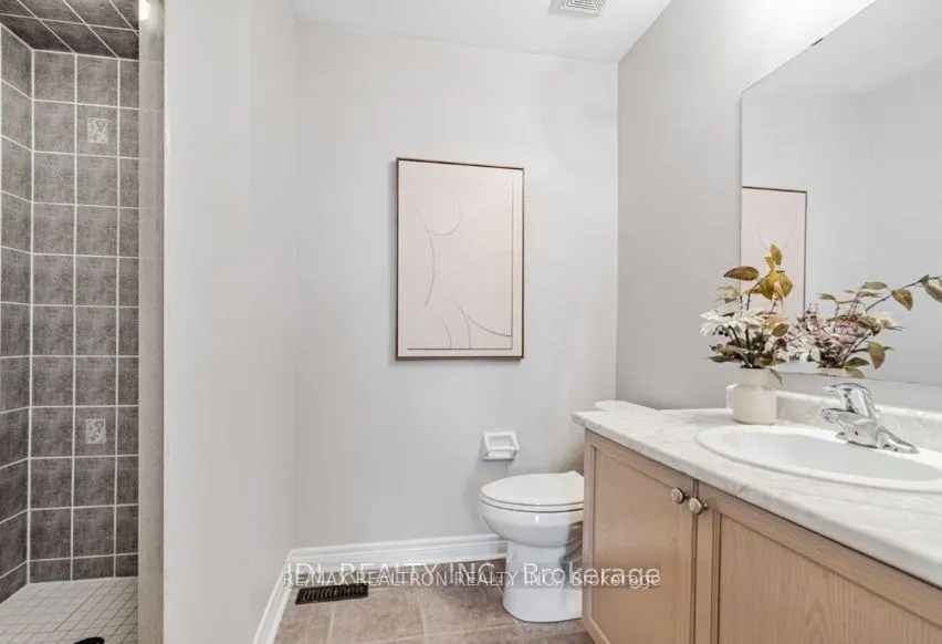 Photo 6 of Unit ROOM B, 20 Ralph Chalmers Avenue, Markham, Wismer — HOMEH