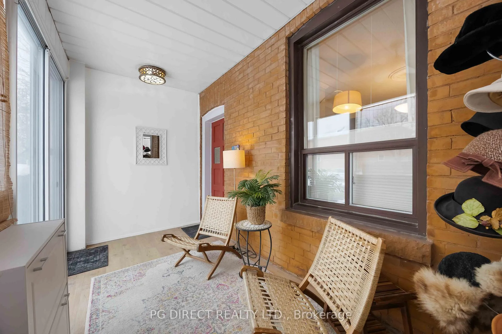 Photo 2 of 362 Mortimer Avenue, Toronto, Danforth Village-East York — HOMEH