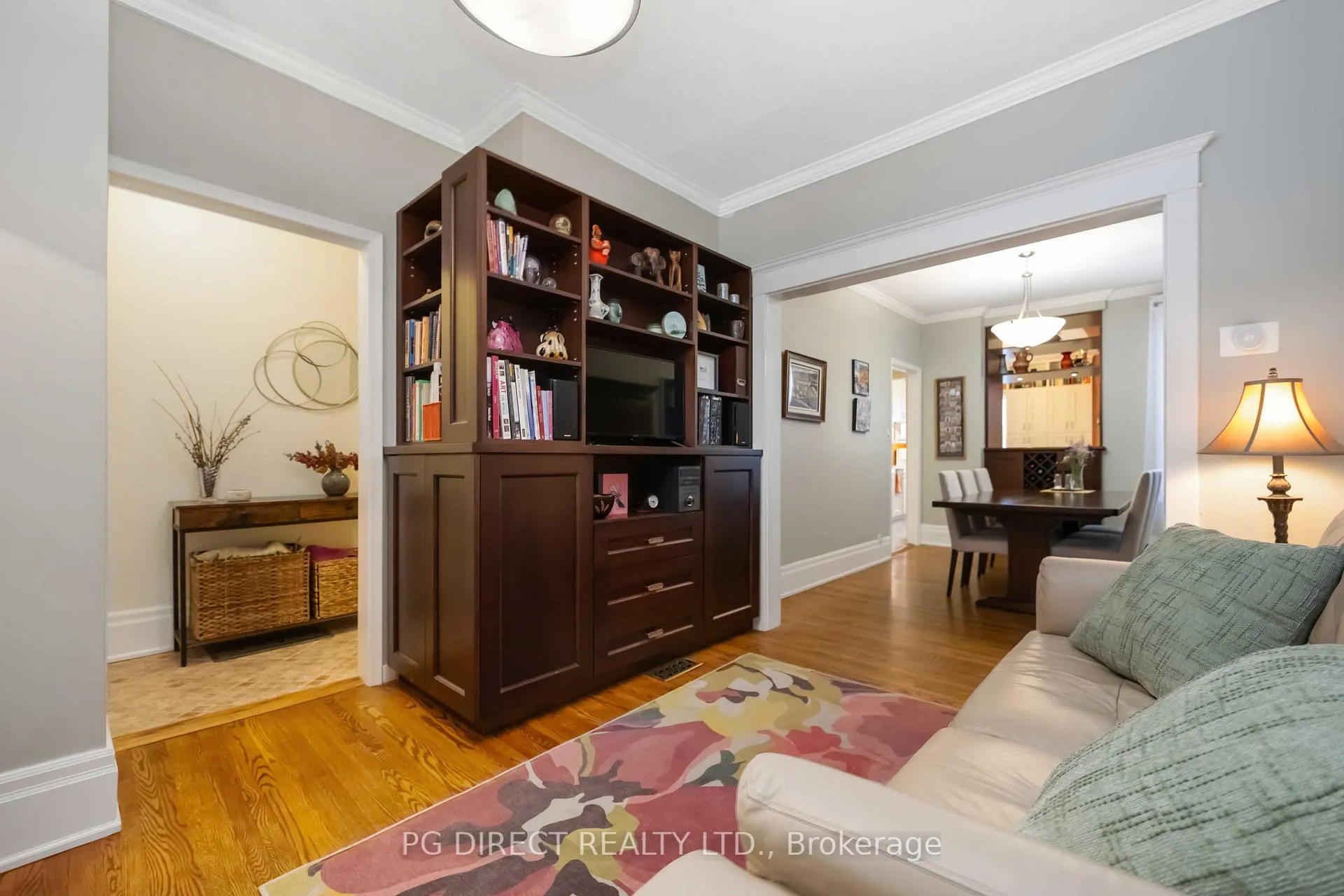 Photo 3 of 362 Mortimer Avenue, Toronto, Danforth Village-East York — HOMEH