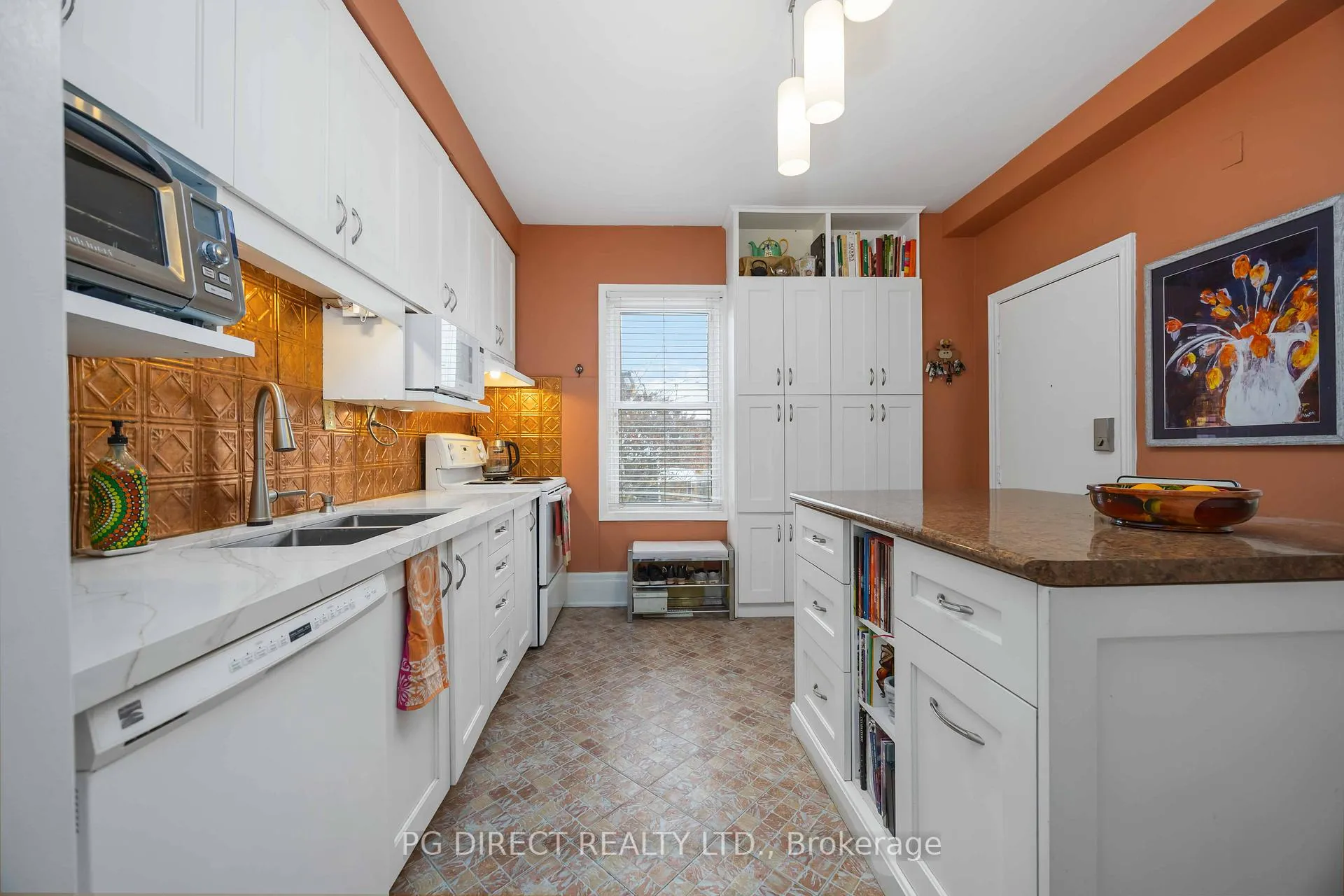 Photo 5 of 362 Mortimer Avenue, Toronto, Danforth Village-East York — HOMEH