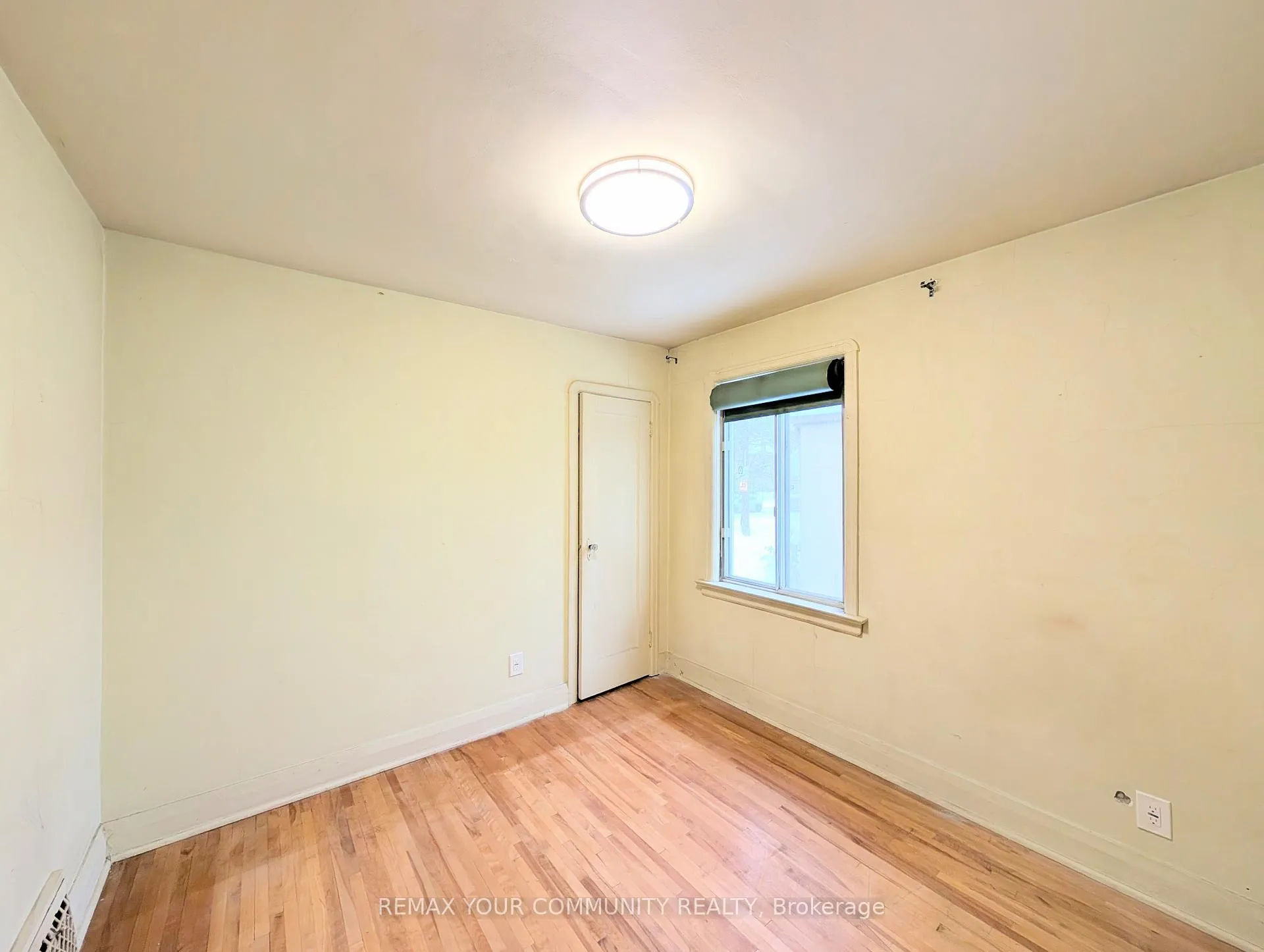 Photo 8 of 479 Dawes Road, Toronto, O'Connor-Parkview — HOMEH