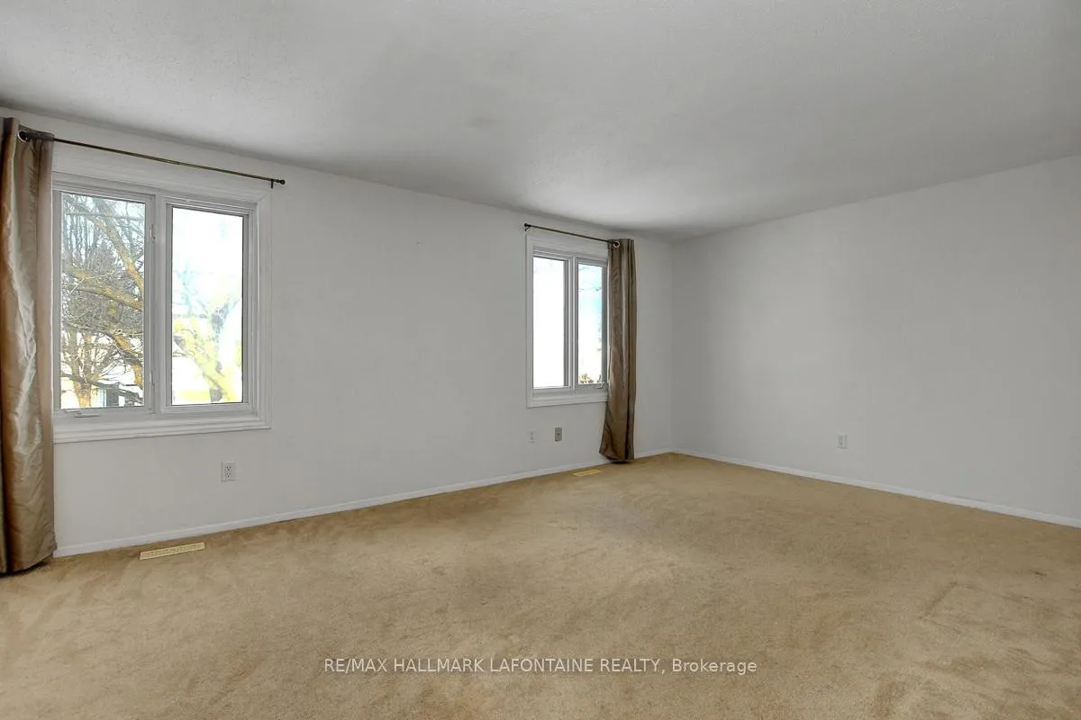 Photo 25 of 6128 Vineyard Drive, Ottawa, Convent Glen — HOMEH