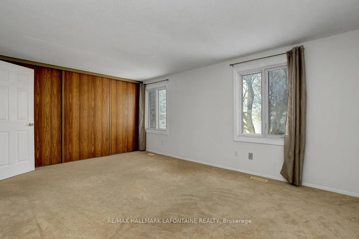 Photo 26 of 6128 Vineyard Drive, Ottawa, Convent Glen — HOMEH